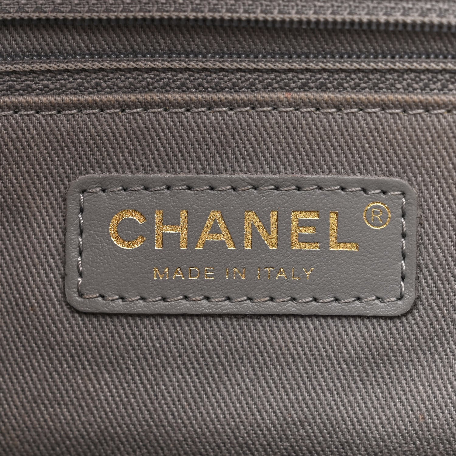 CHANEL CAVIAR QUILTED SMALL BUSINESS AFFINITY SHOPPING TOTE