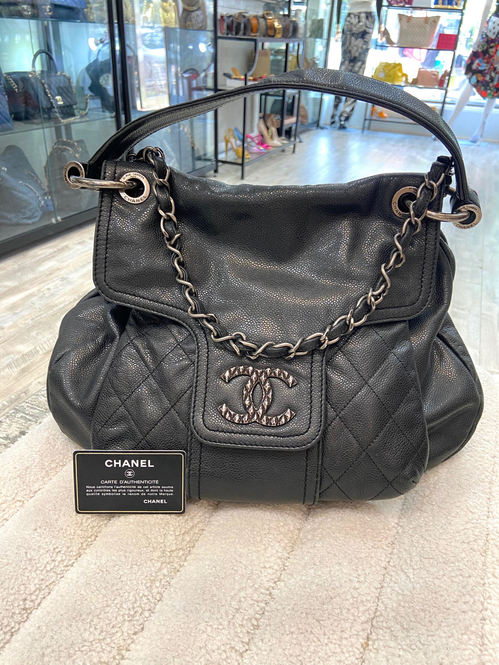 CHANEL GLAZED CAVIAR COCO RIDER FLAP BAG