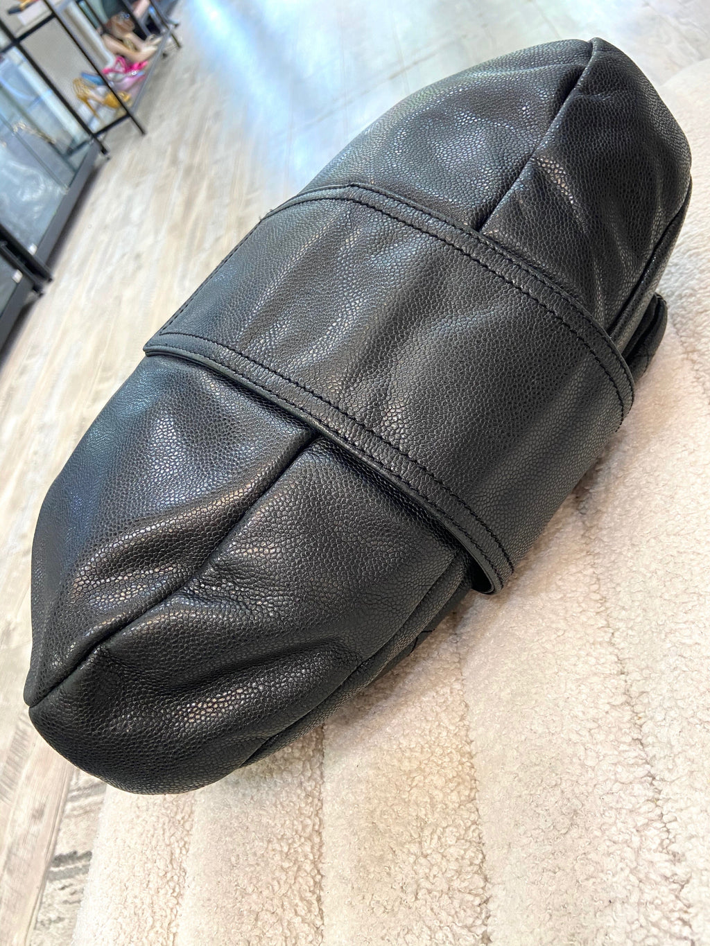 CHANEL GLAZED CAVIAR COCO RIDER FLAP BAG