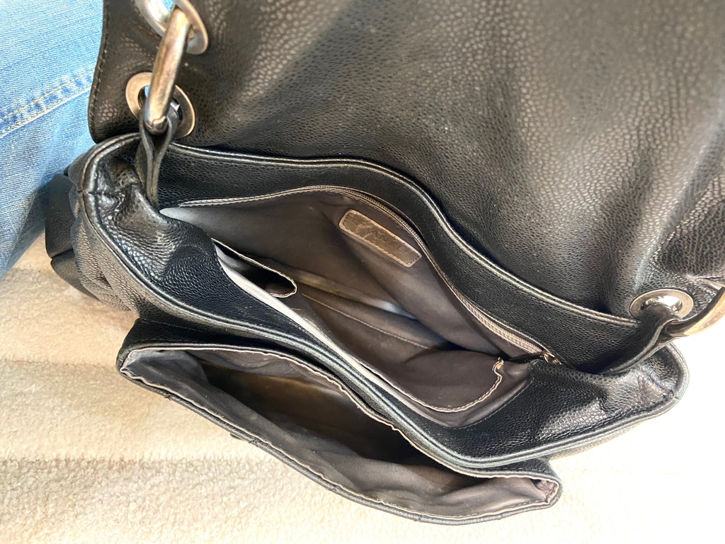 CHANEL GLAZED CAVIAR COCO RIDER FLAP BAG