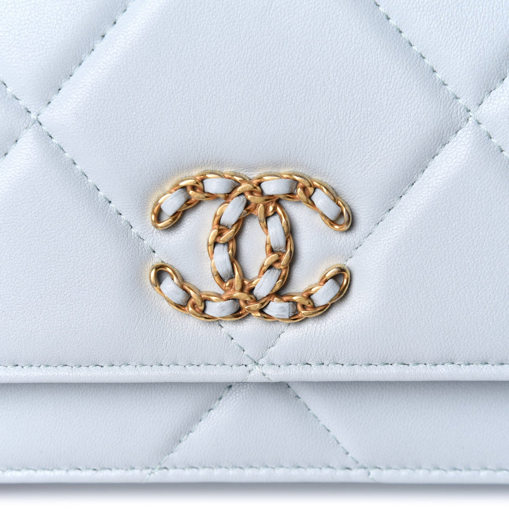 CHANEL QUILTED LAMBSKIN CHANEL 19 WALLET ON A CHAIN