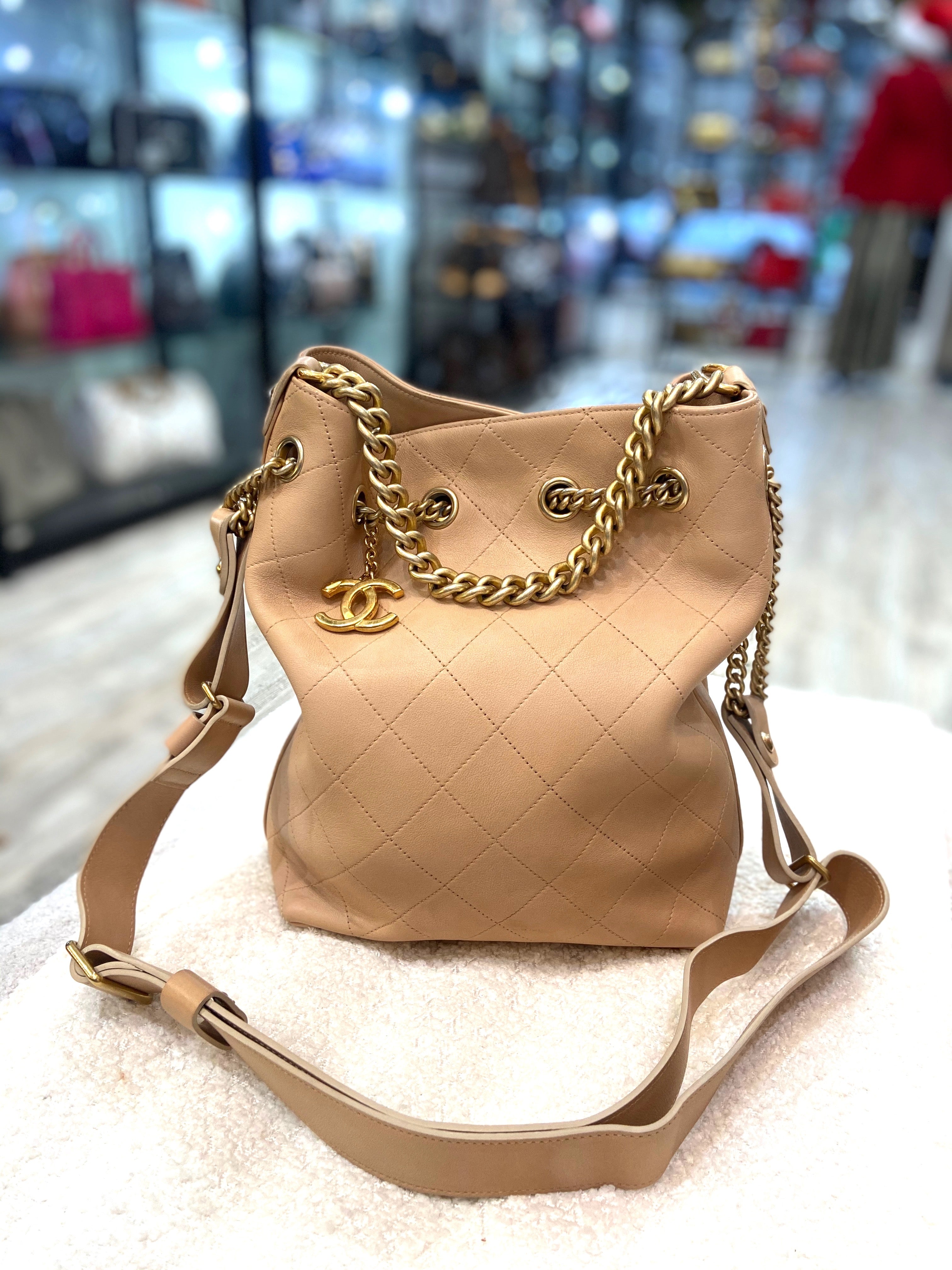 CHANEL PARIS ROME ON MY SHOULDER QUILTED CALFSKIN BUCKET BAG