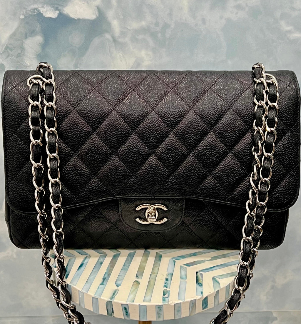 CHANEL CLASSIC QUILTED CAVIAR LEATHER DOUBLE FLAP BAG