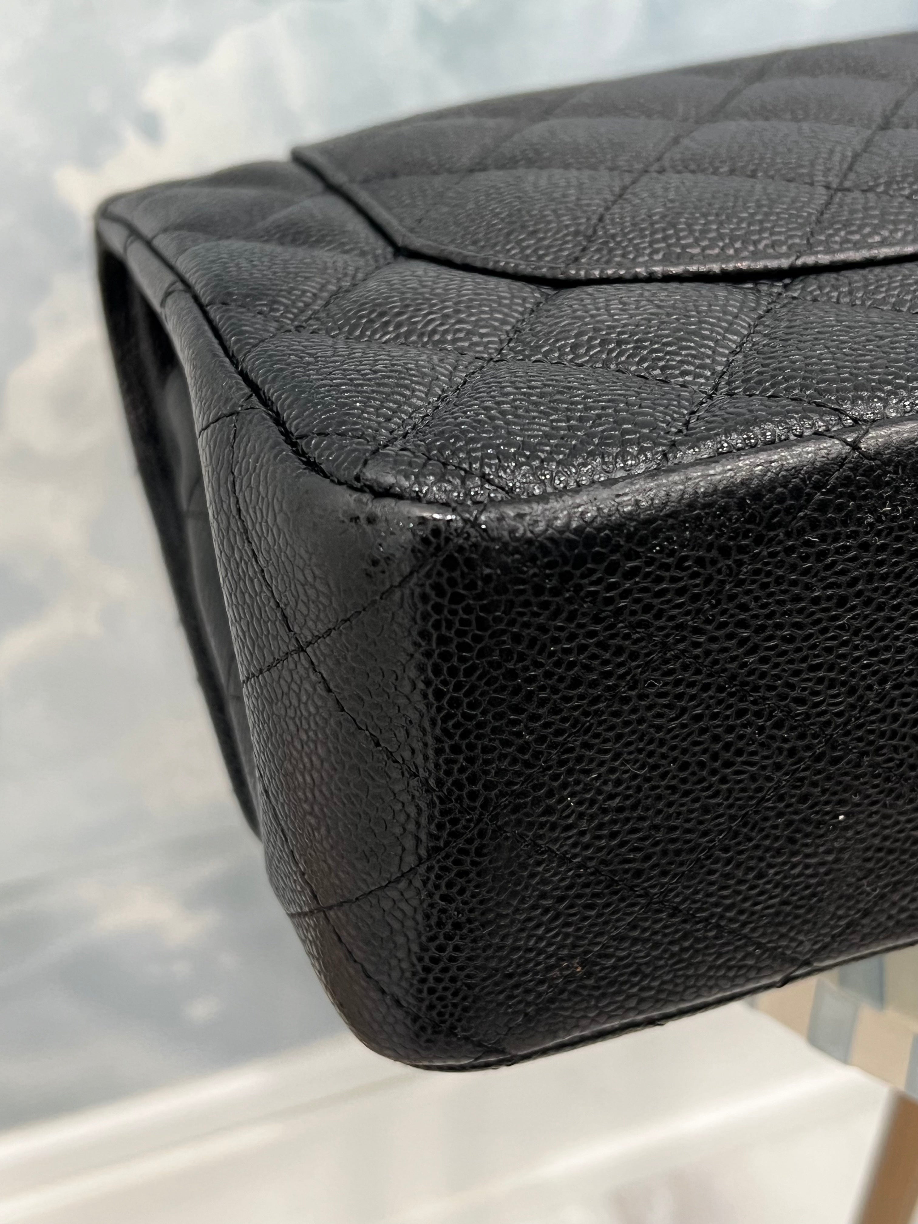 CHANEL CLASSIC QUILTED CAVIAR LEATHER DOUBLE FLAP BAG