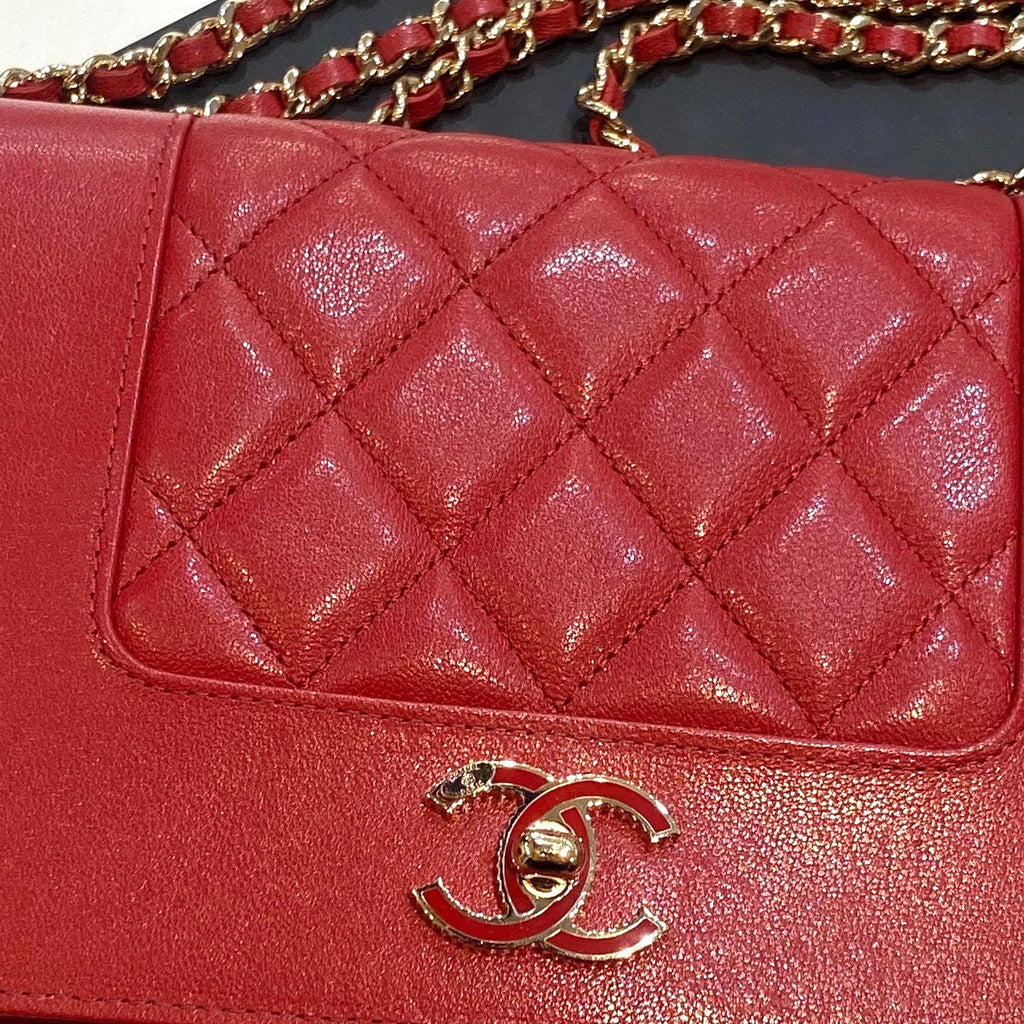 CHANEL SHEEPSKIN QUILTED MADEMOISELLE WALLET ON A CHAIN