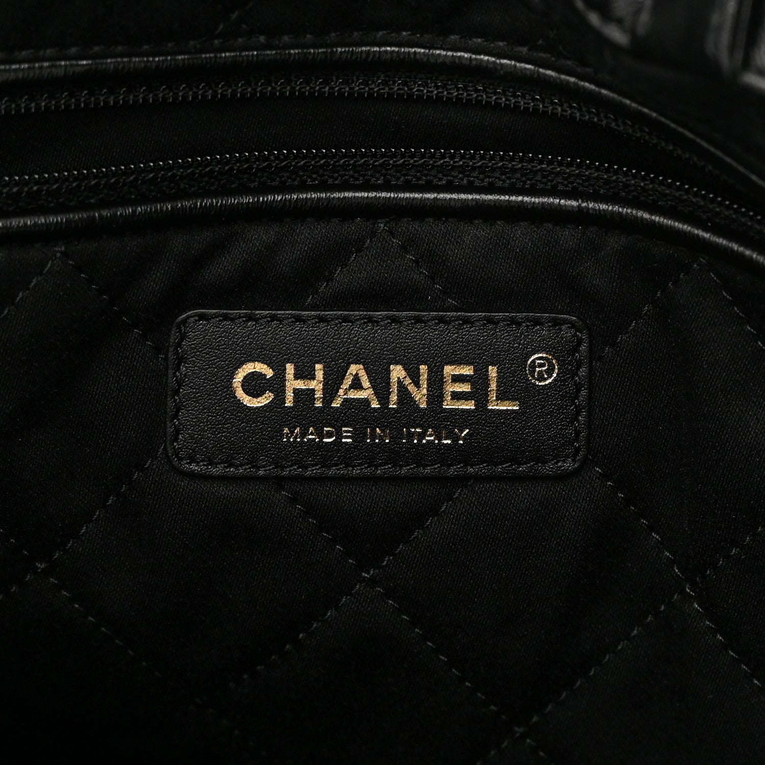 CHANEL SHINY QUILTED CALFSKIN LEATHER CHANEL 22 BACKPACK