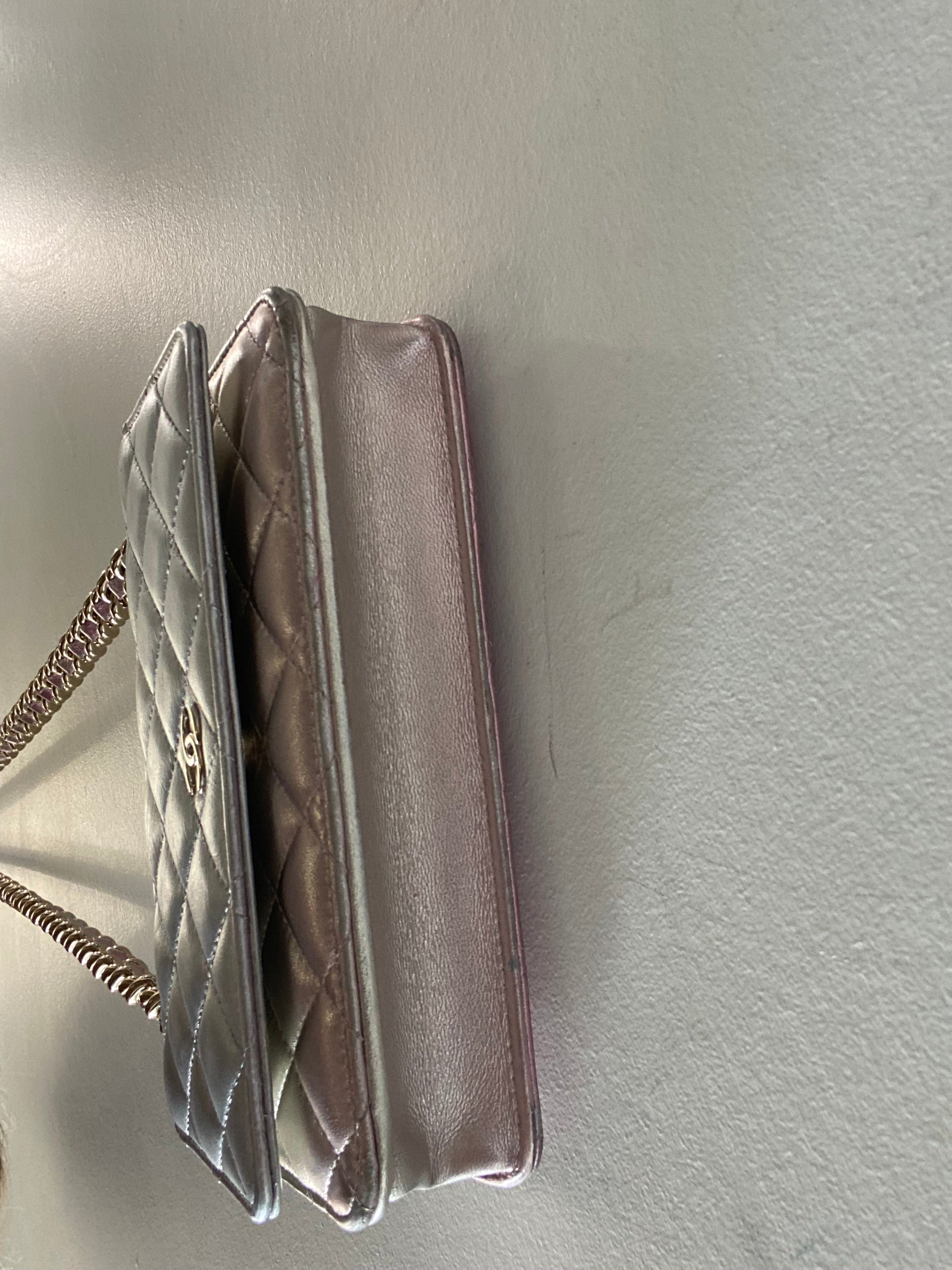 CHANEL SILVER & PINK METALLIC GRADIENT QUILTED LAMBSKIN WOC-HS