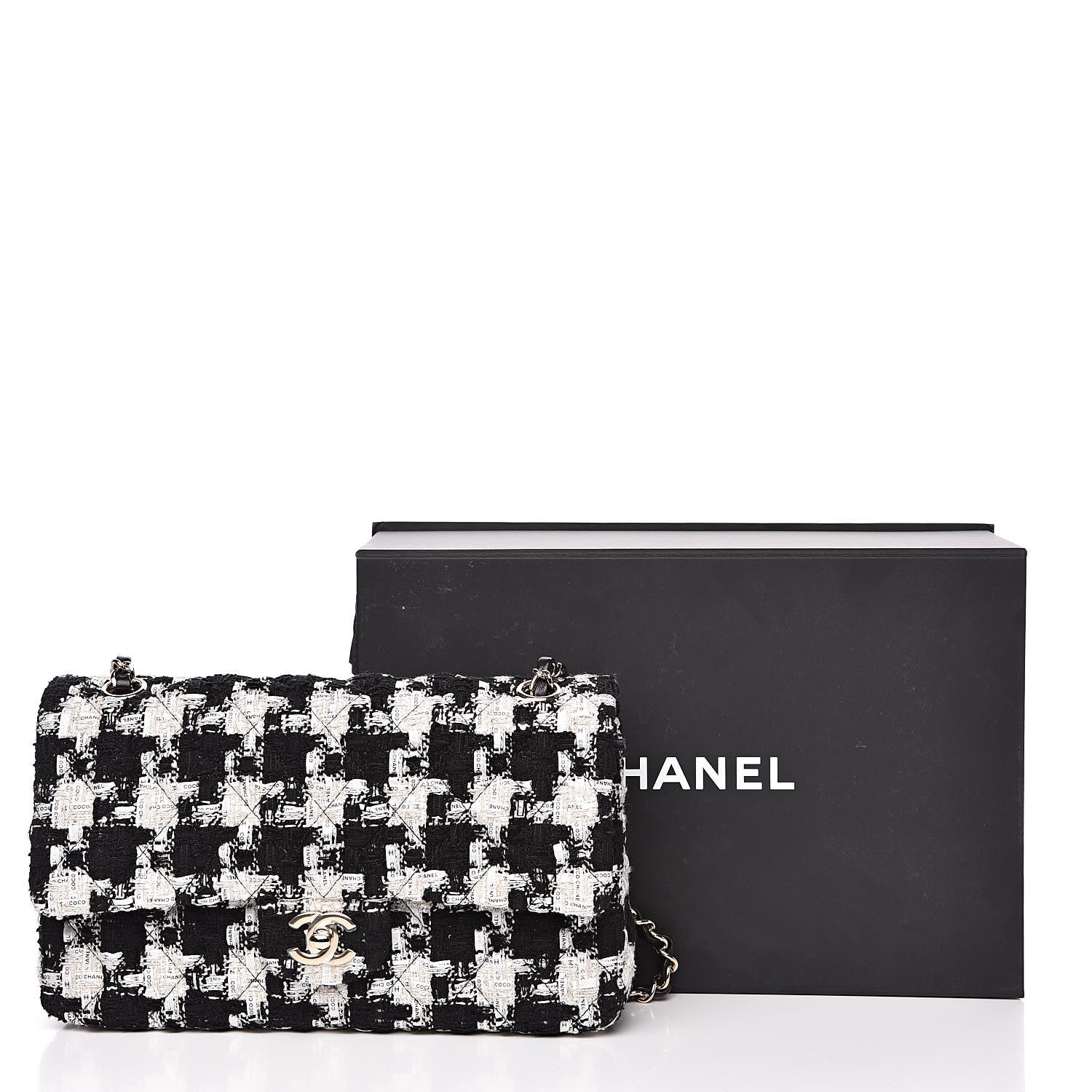 CHANEL QUILTED TWEED MEDIUM DOUBLE FLAP BAG