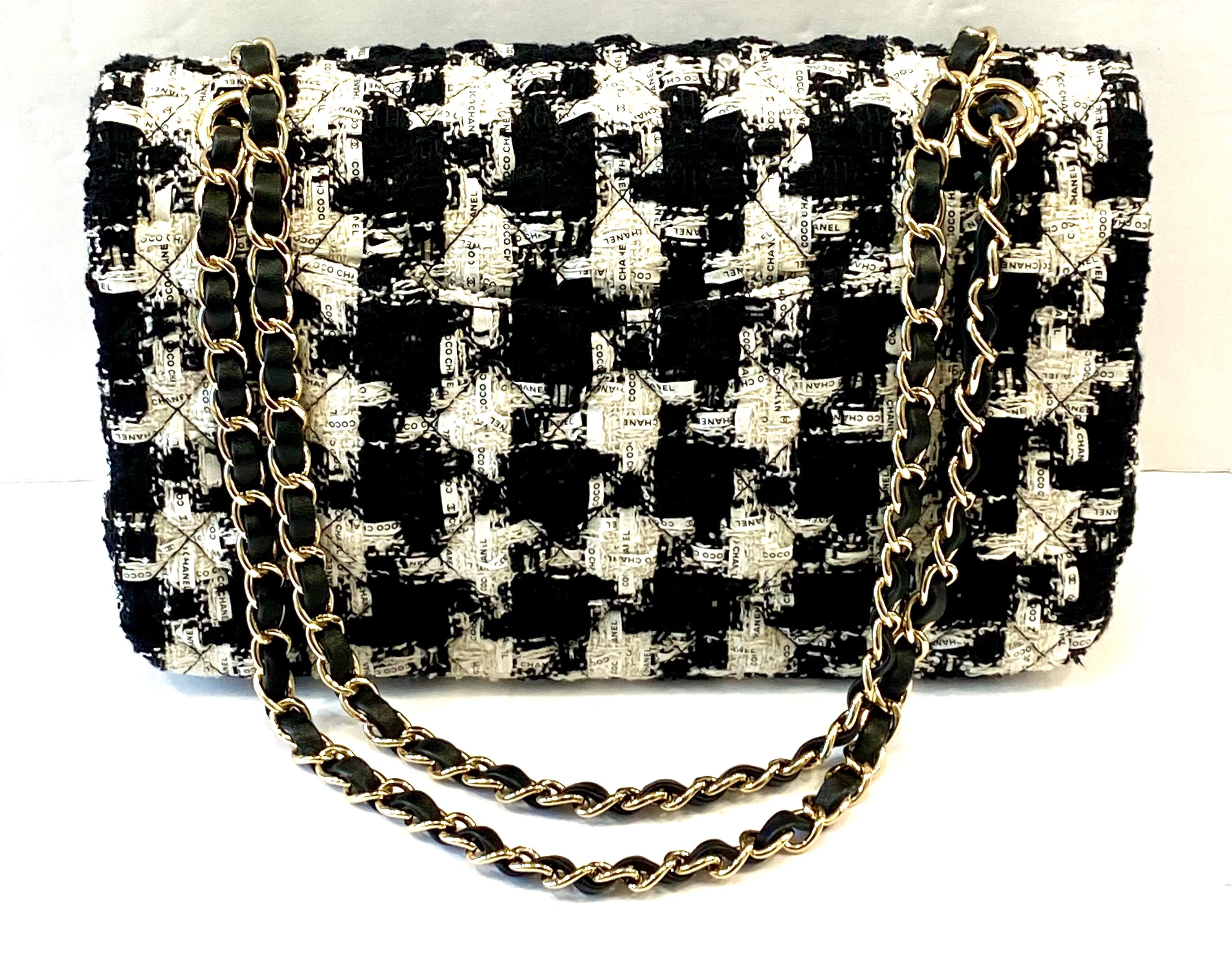 CHANEL QUILTED TWEED MEDIUM DOUBLE FLAP BAG