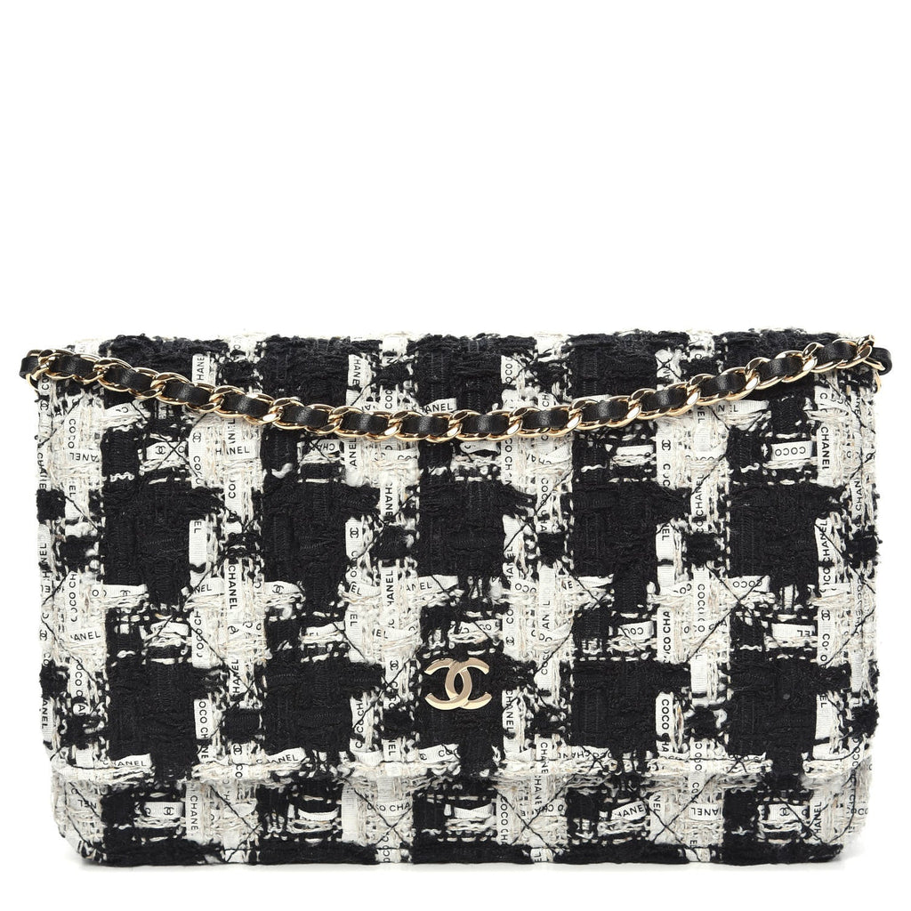 CHANEL TWEED QUILTED WALLET ON A CHAIN