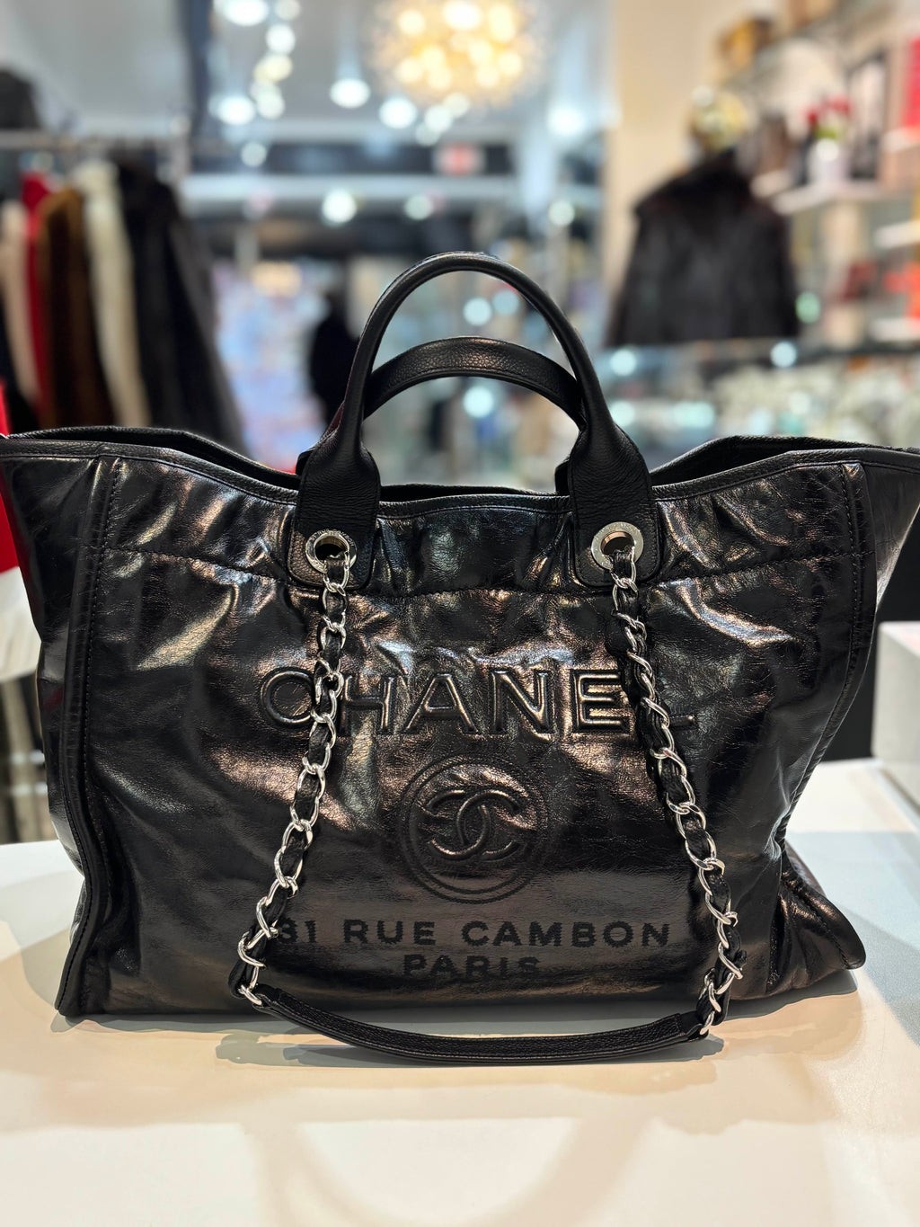 CHANEL 31 RUE CAMBON GLAZED CALFSKIN LEATHER DEAUVILLE TOTE