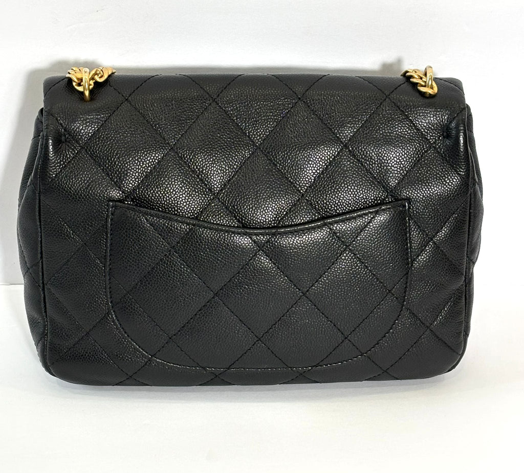CHANEL CAVIAR QUILTED SWEETHEART MINI FLAP BAG