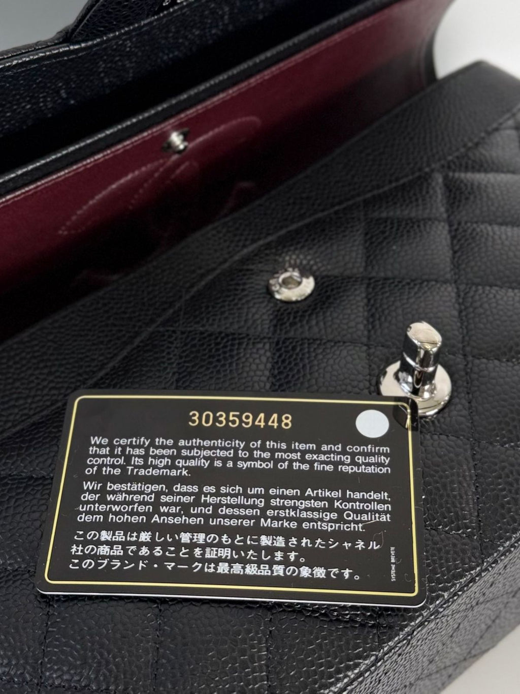 CHANEL CLASSIC  CAVIAR QUILTED DOUBLE FLAP MEDIUM BAG