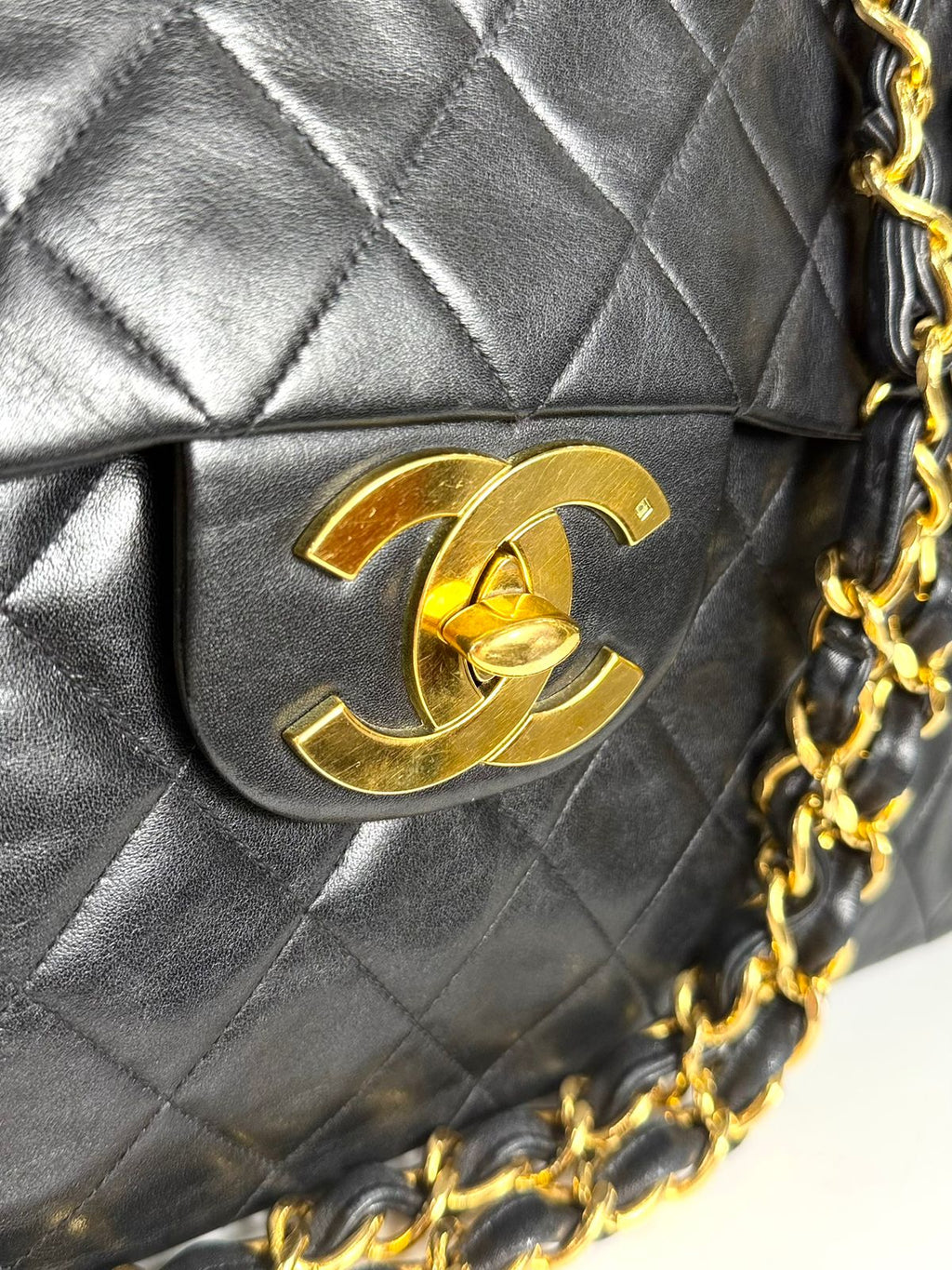 CHANEL CLASSIC QUILTED LAMBSKIN LEATHER JUMBO XL MAXI FLAP BAG