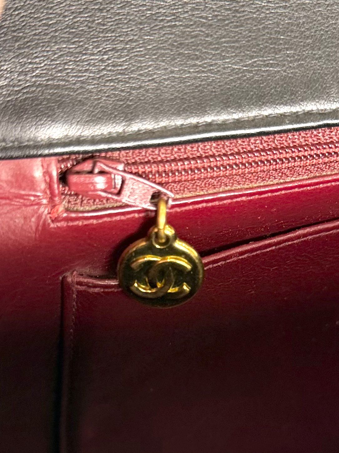 CHANEL CLASSIC QUILTED LAMBSKIN LEATHER JUMBO XL MAXI FLAP BAG