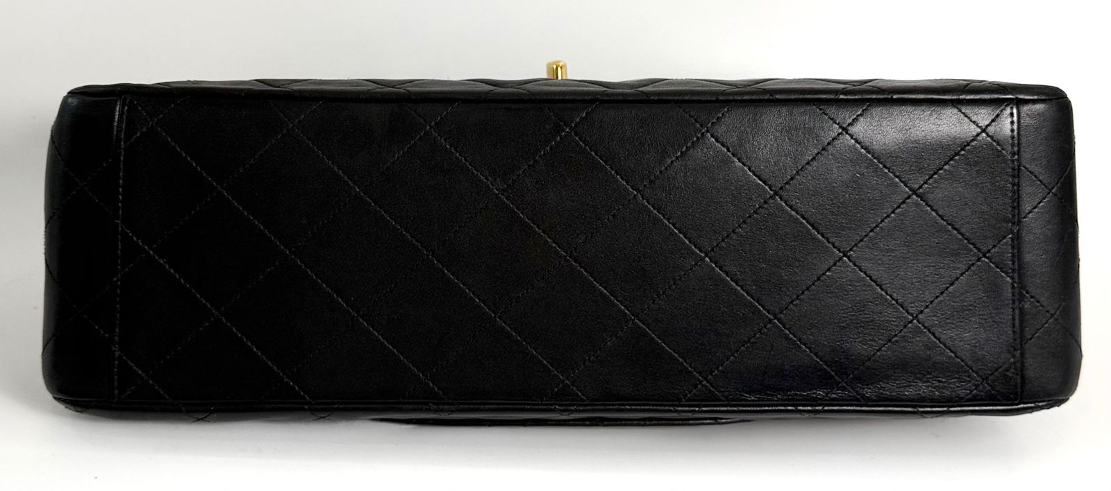 CHANEL CLASSIC QUILTED LAMBSKIN LEATHER JUMBO XL MAXI FLAP BAG