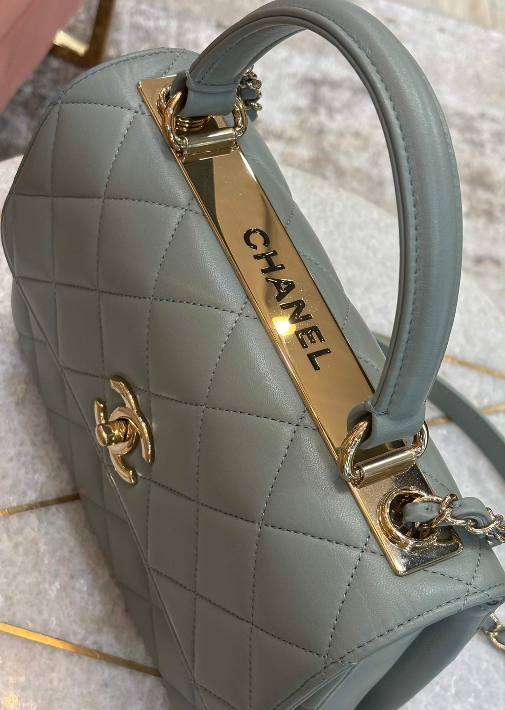 CHANEL QUILTED LAMBSKIN MEDIUM TRENDY CC TOP HANDLE FLAP BAG