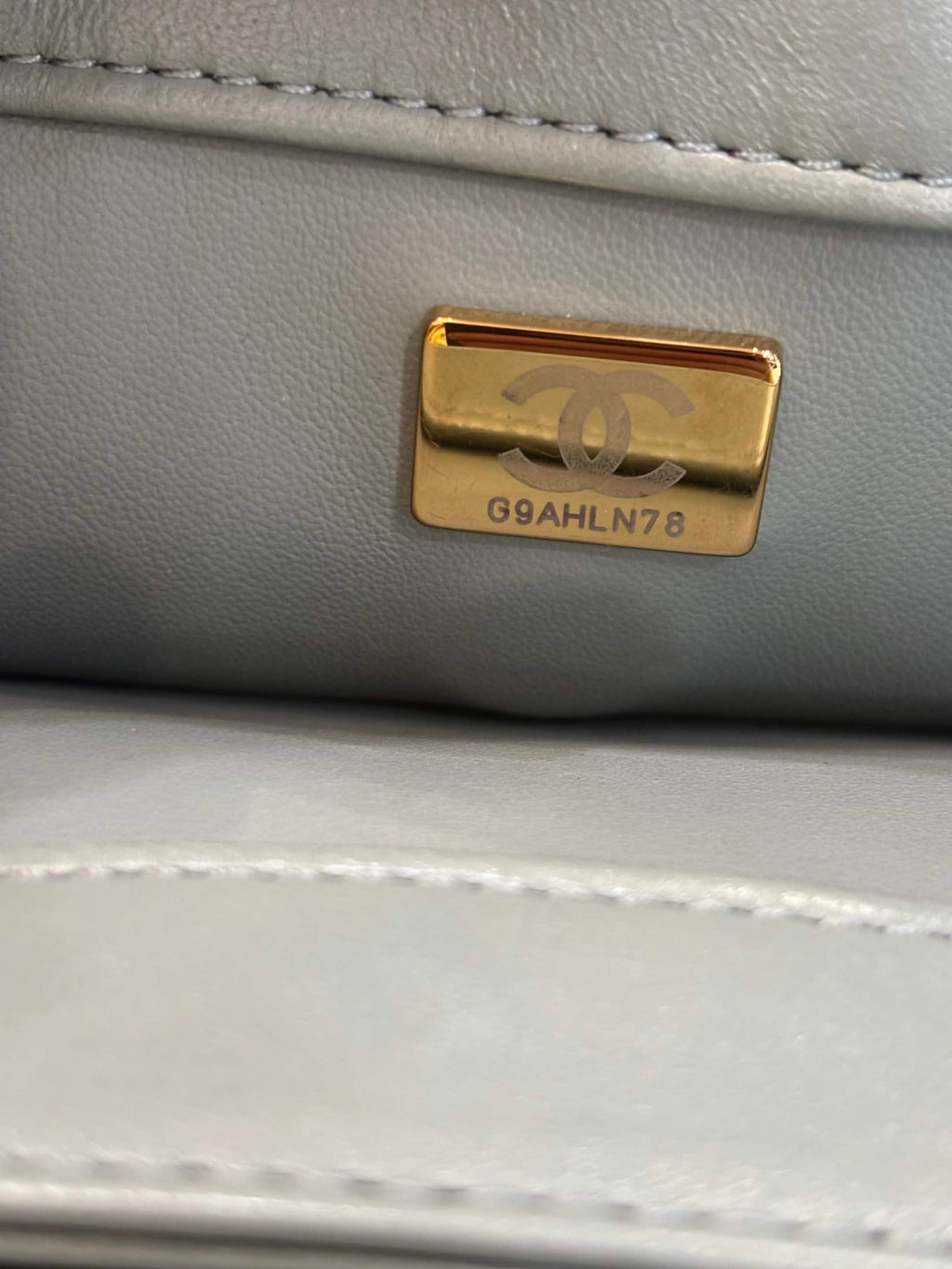 CHANEL QUILTED LAMBSKIN MEDIUM TRENDY CC TOP HANDLE FLAP BAG