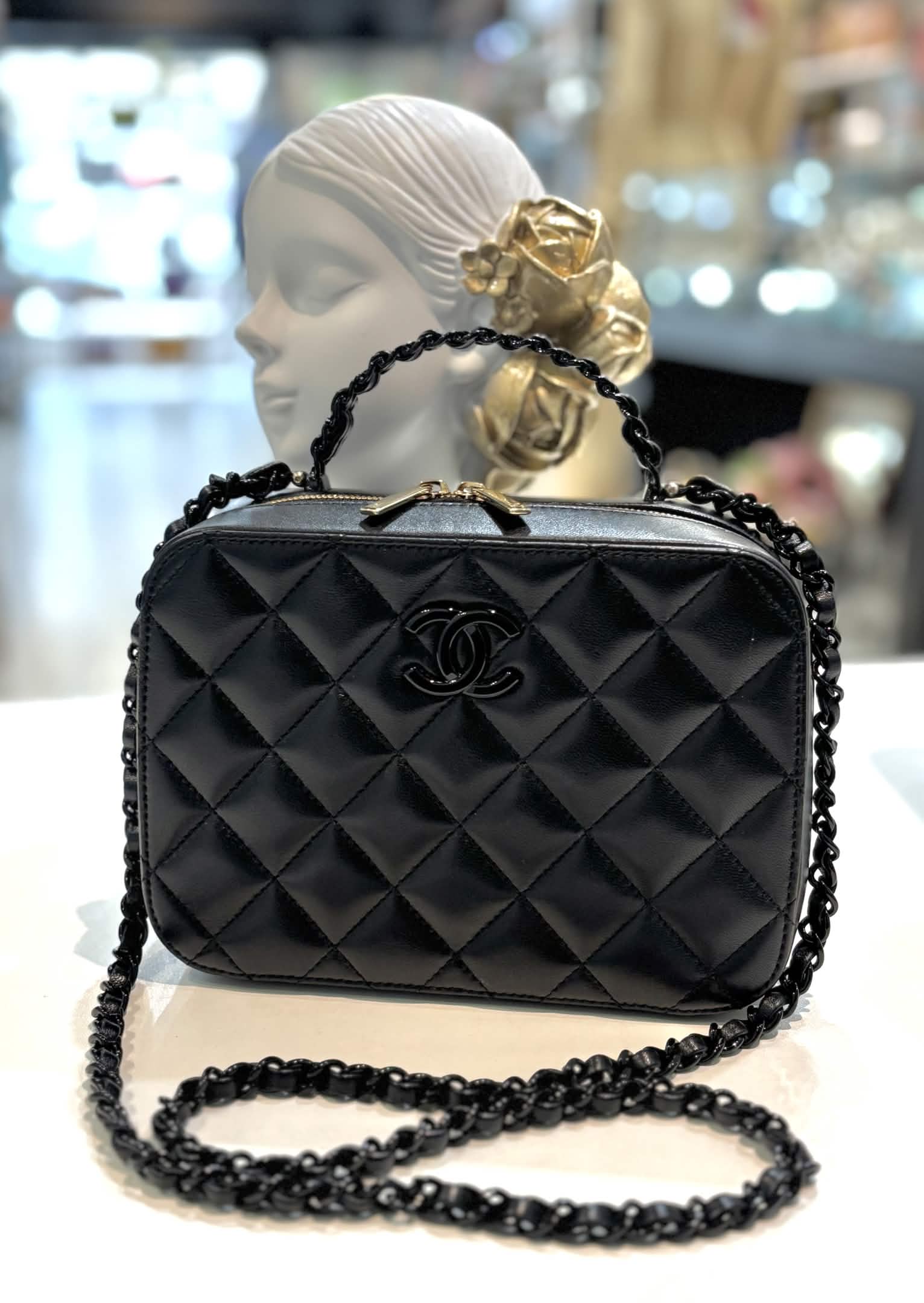 CHANEL MEDIUM AFTERNOON TEA LAMBSKIN LEATHER VANITY CASE