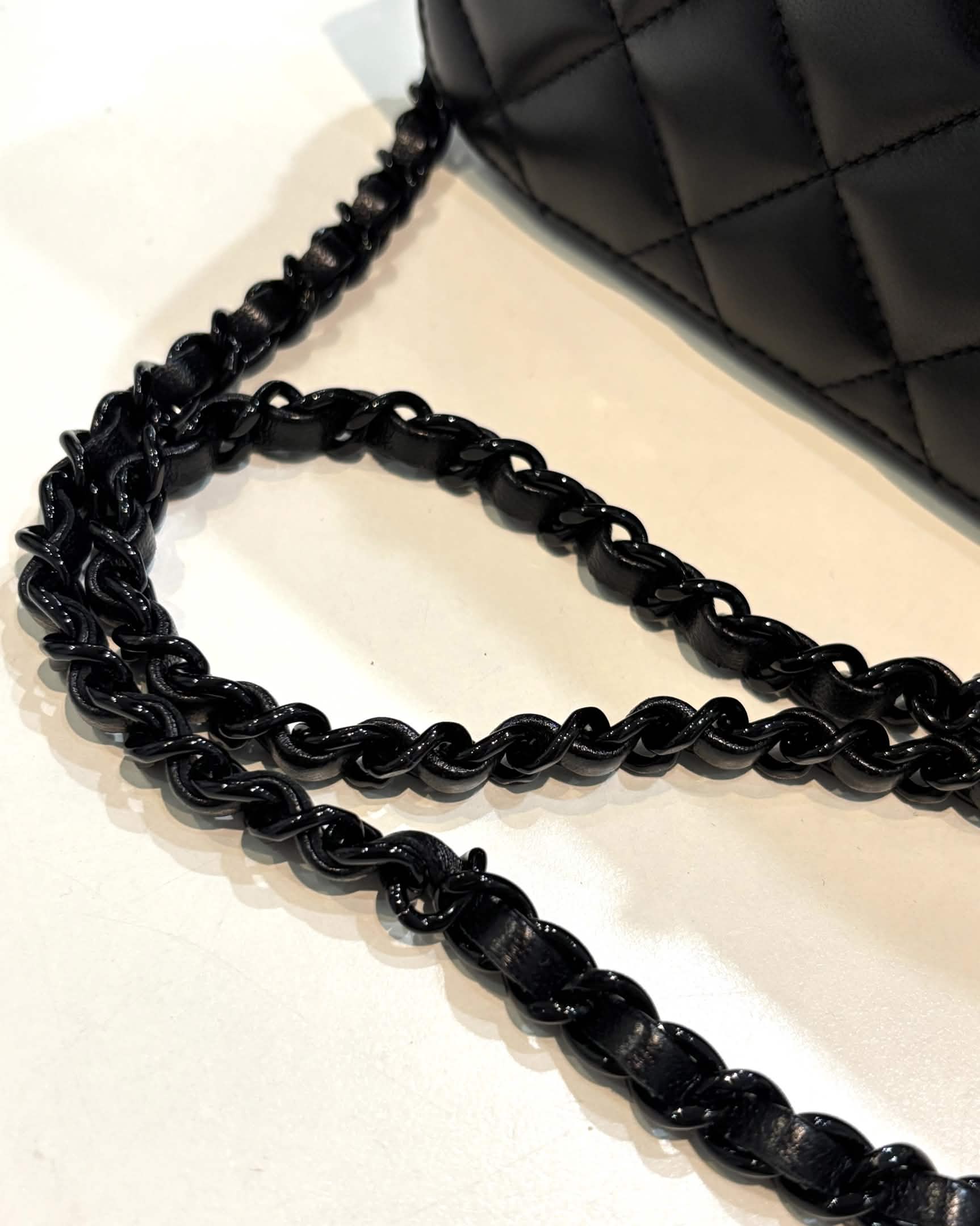 CHANEL MEDIUM AFTERNOON TEA LAMBSKIN LEATHER VANITY CASE