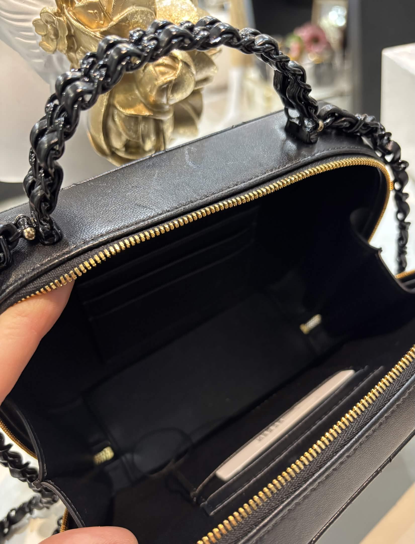 CHANEL MEDIUM AFTERNOON TEA LAMBSKIN LEATHER VANITY CASE