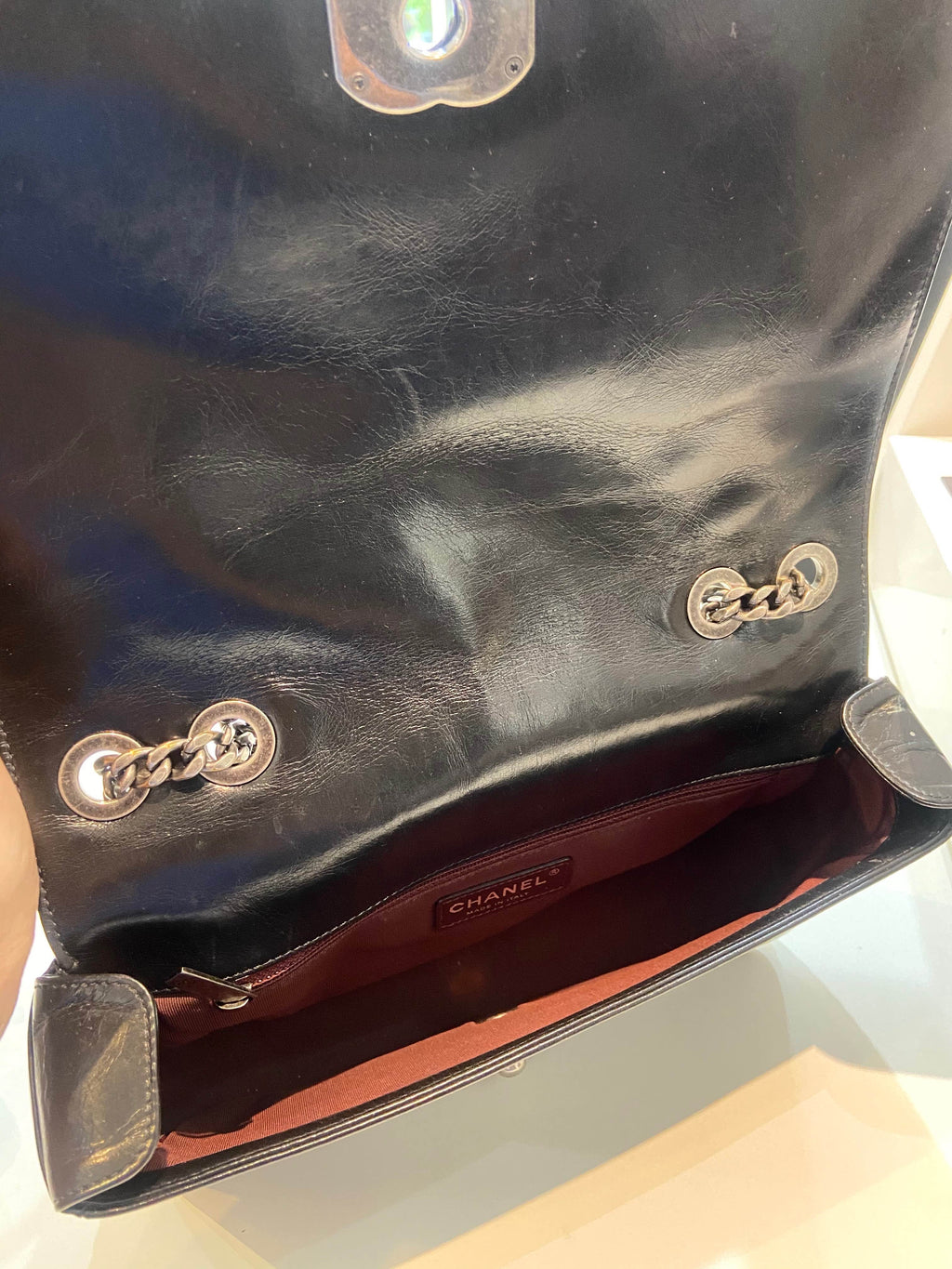 CHANEL MEDIUM FLAP BLACK LEATHER BAG
