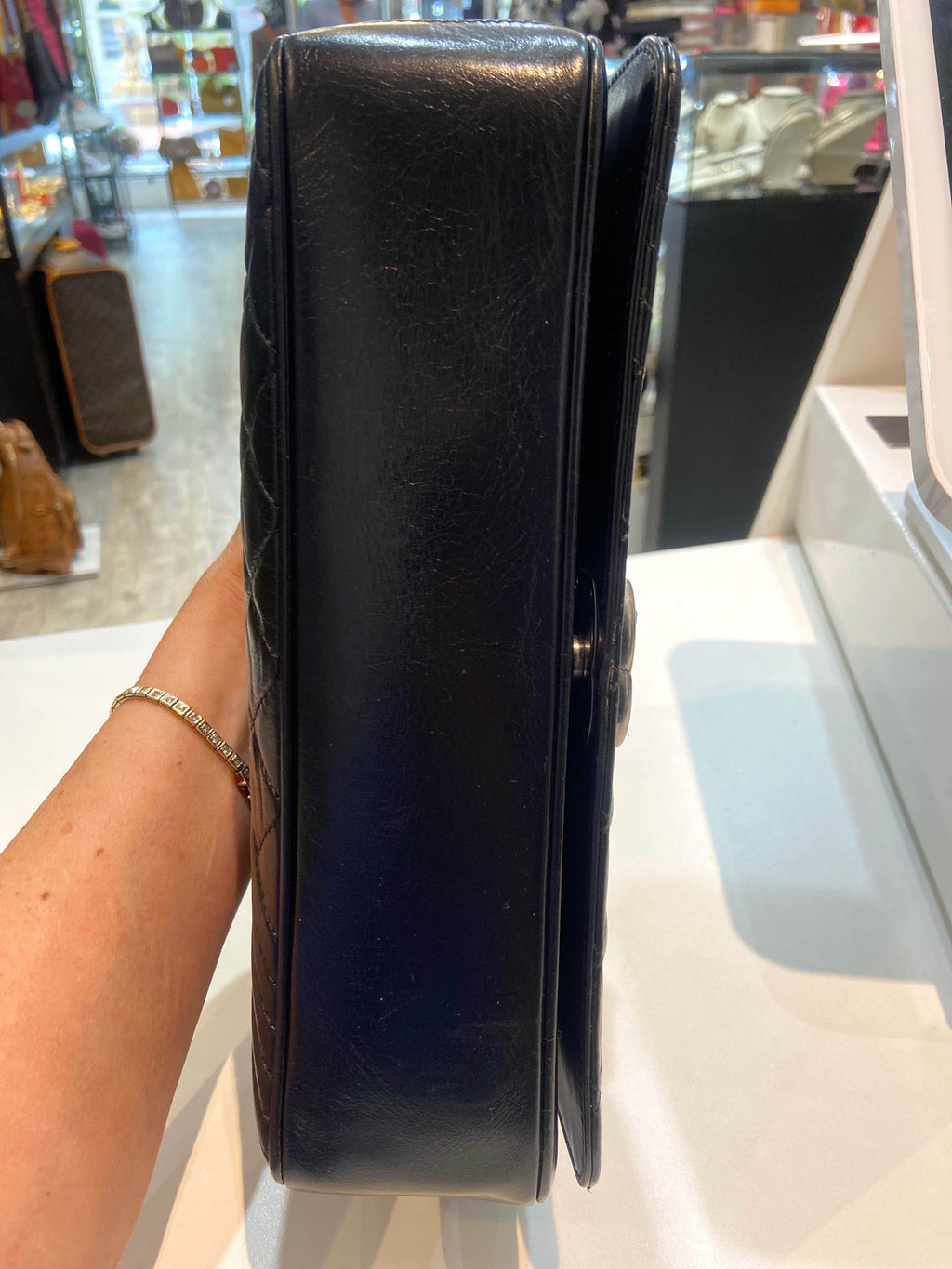CHANEL MEDIUM FLAP BLACK LEATHER BAG