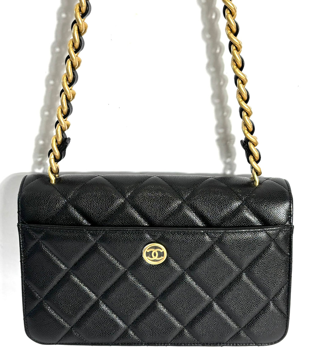 CHANEL SHINY CAVIAR QUILTED FLAP BAG