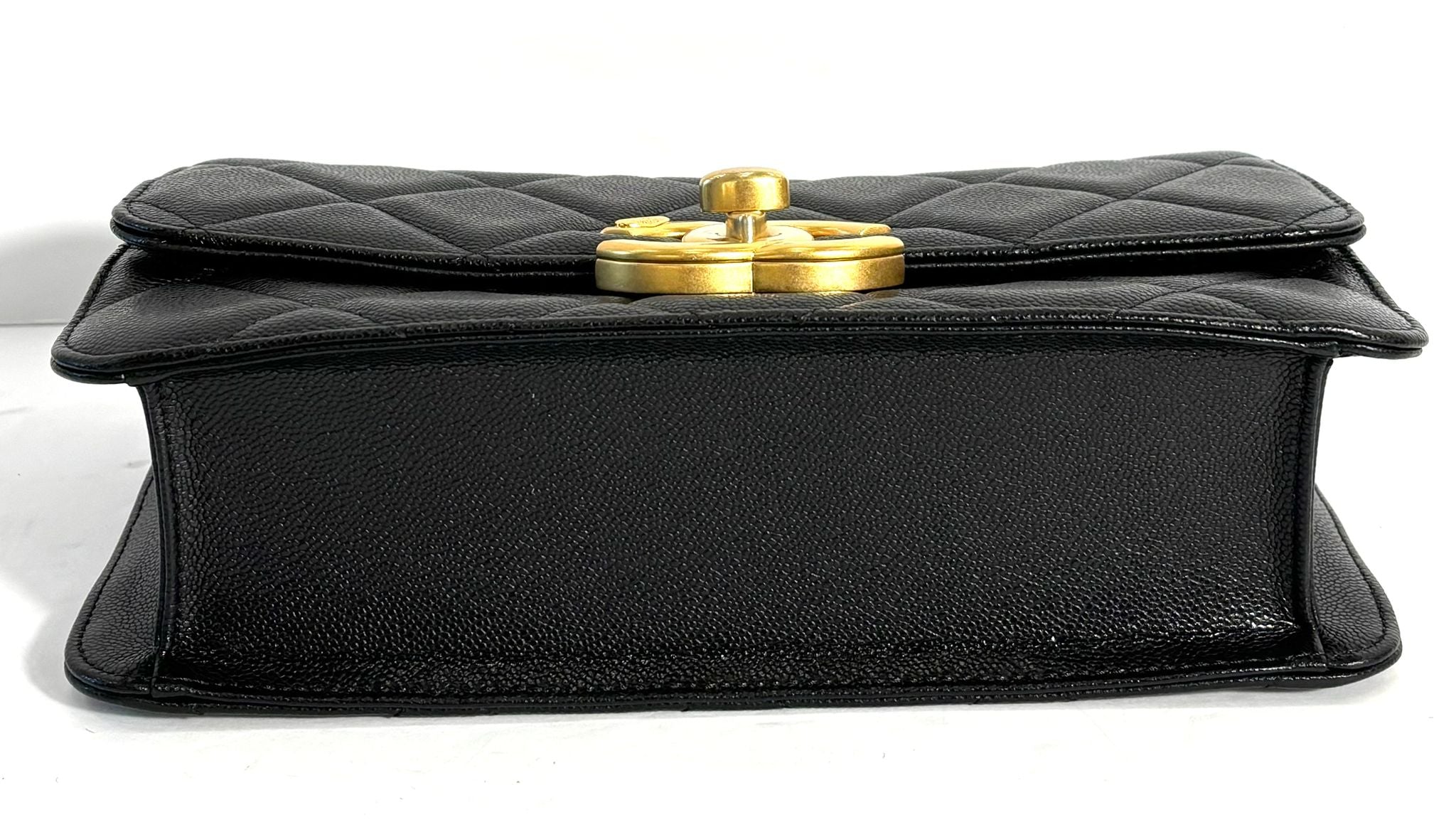 CHANEL SHINY CAVIAR QUILTED FLAP BAG