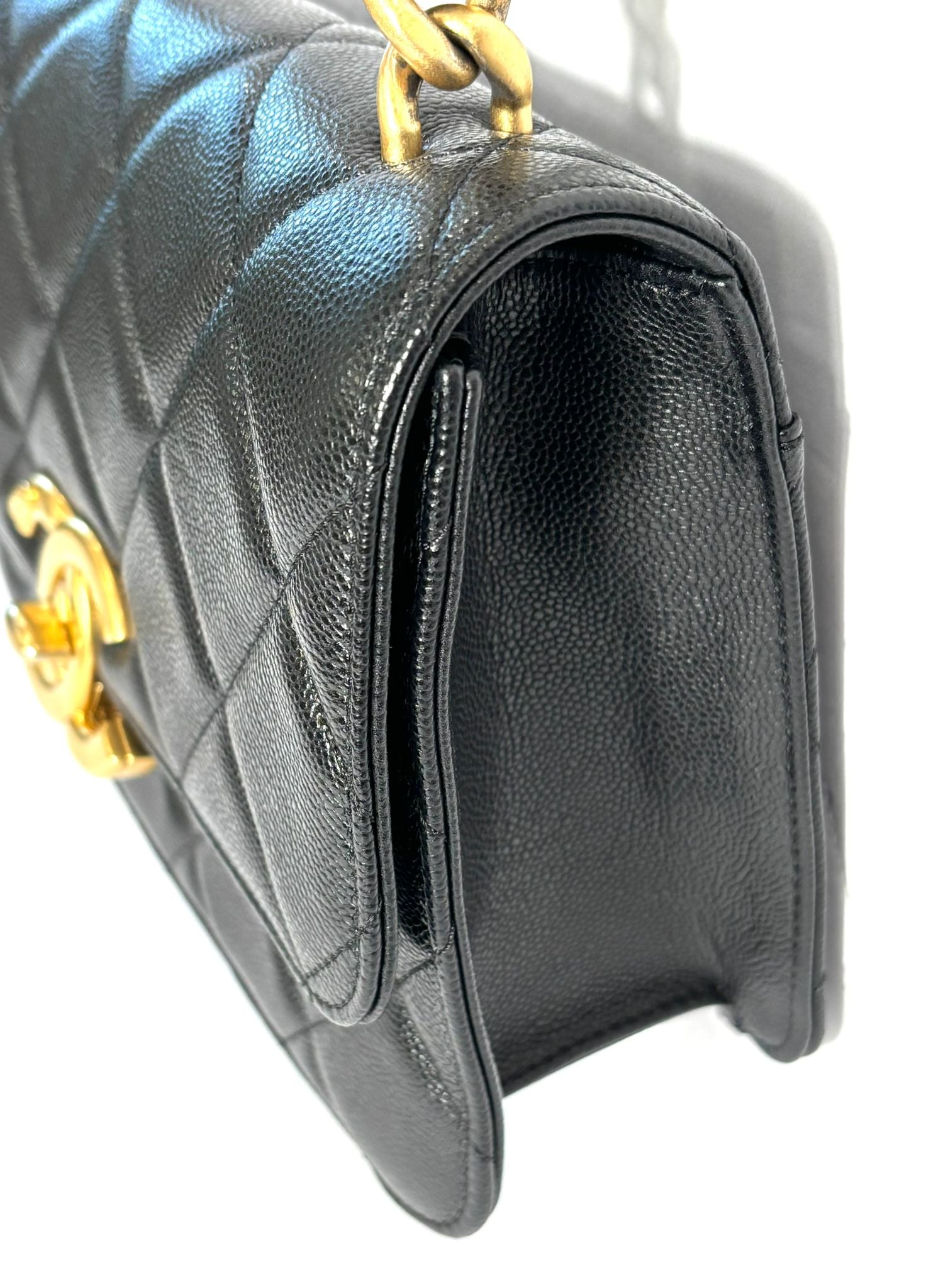 CHANEL SHINY CAVIAR QUILTED FLAP BAG