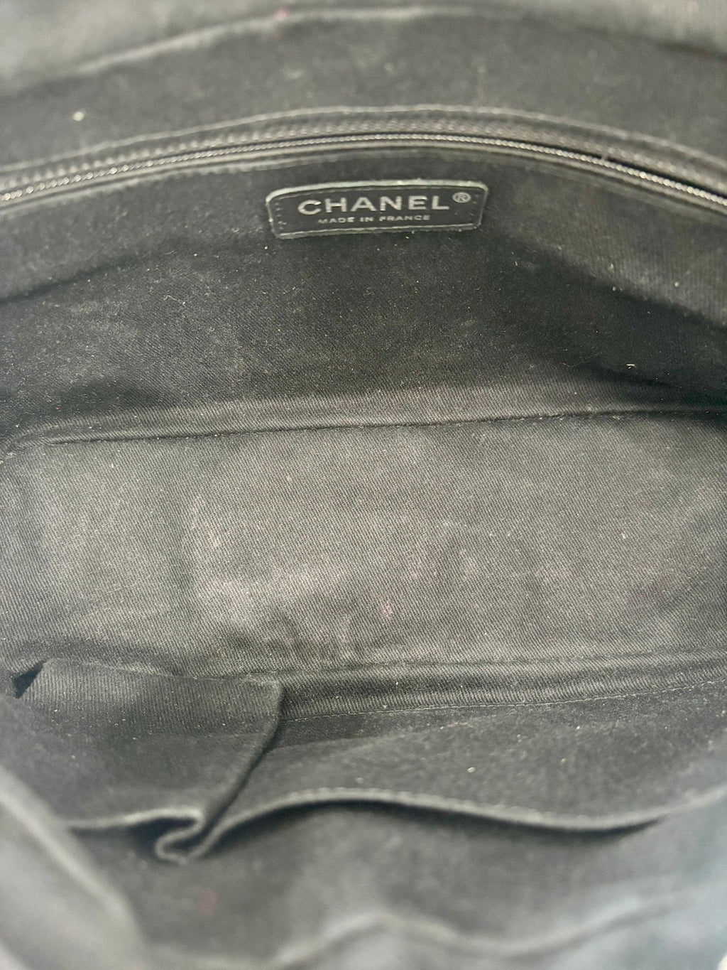 CHANEL TWEED EASY FLAP BAG