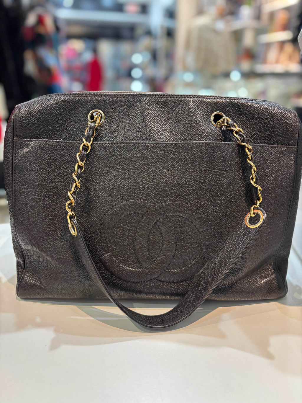 CHANEL VINTAGE TIMELESS CAVIAR LEATHER ZIPPED TOTE BAG