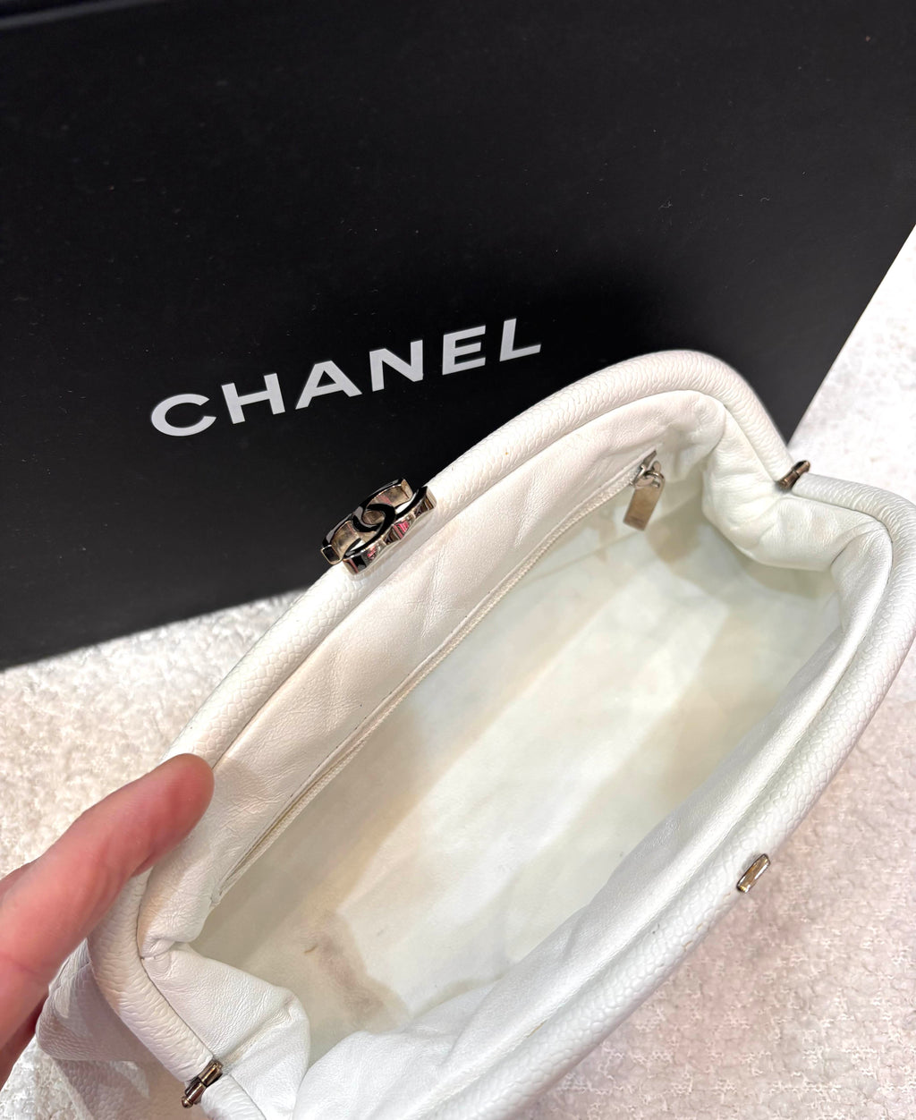 CHANEL CAVIAR QUILTED TIMELESS CLUTCH BAG