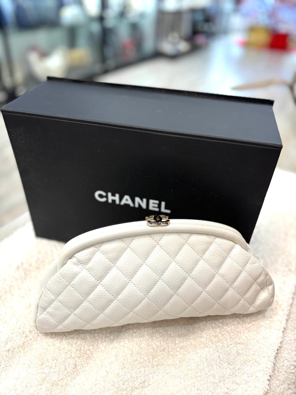 CHANEL CAVIAR QUILTED TIMELESS CLUTCH BAG