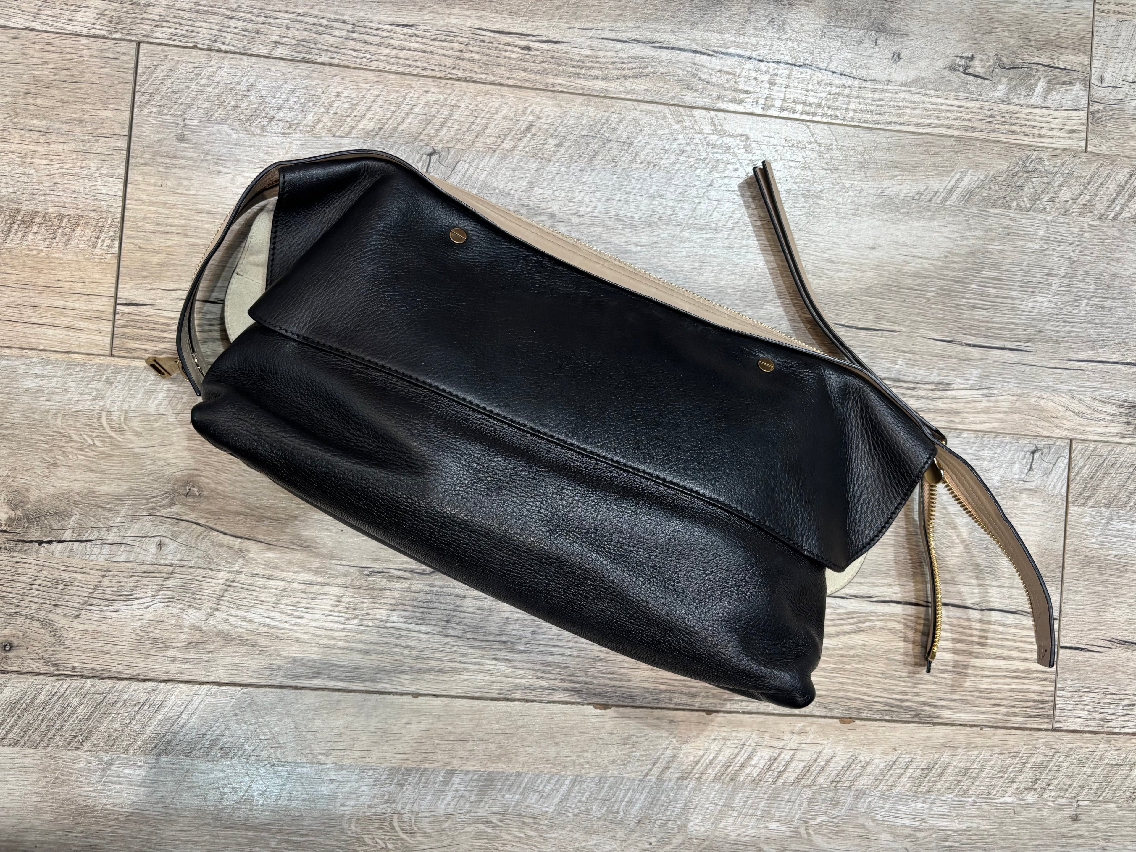 CHLOÉ CALFSKIN LEATHER CLUTCH BAG