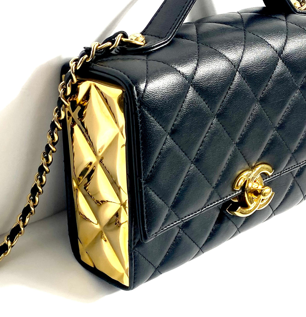 CHANEL CC LAMBSKIN QUILTED  GOLDEN PLATE MINI FLAP BAG