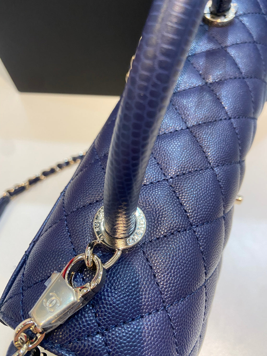 CHANEL CAVIAR QUILTED SMALL COCO HANDLE FLAP BAG