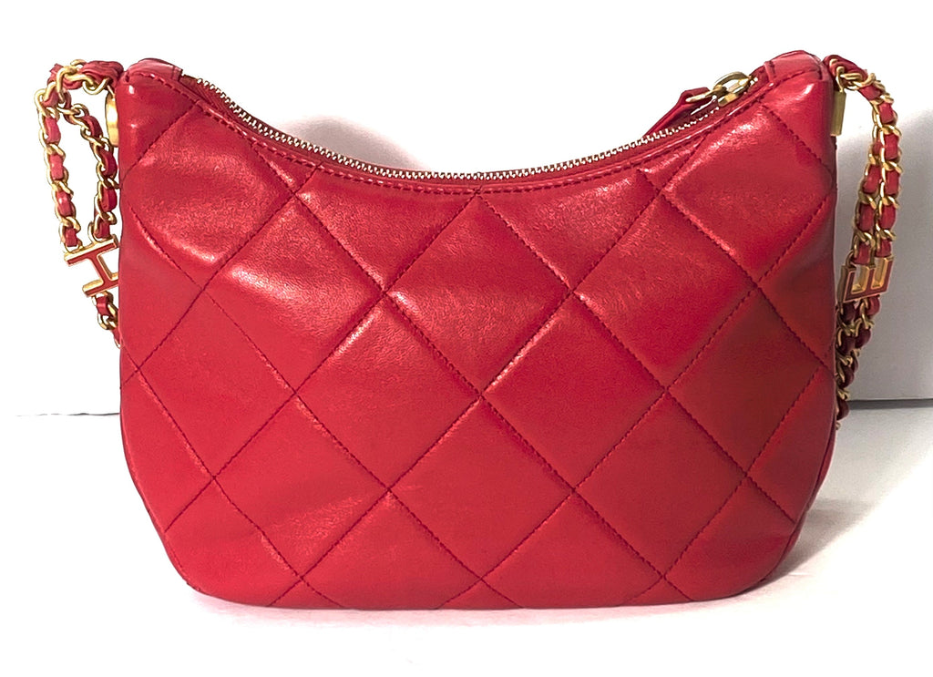 CHANEL CRUMPLED QUILTED CALFSKIN SMALL CHANEL 19 HOBO