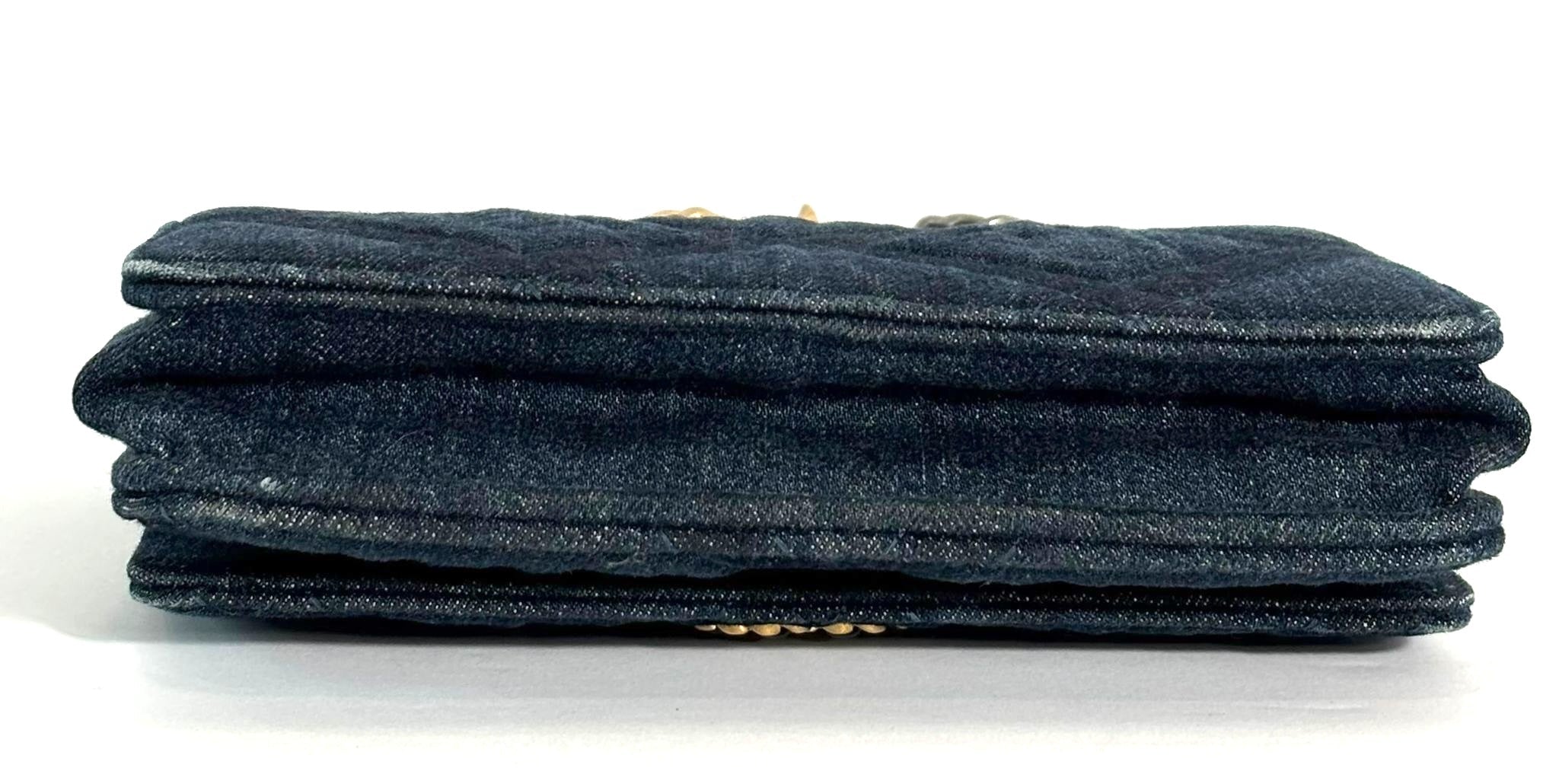 CHANEL DENIM QUILTED CHANEL 19 WALLET ON CHAIN