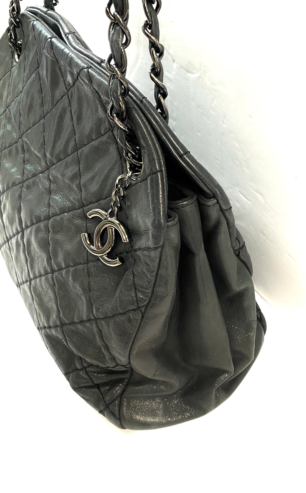 CHANEL IRIDESCENT CALFSKIN LEATHER LARGE JUST MADEMOISELLE BAG
