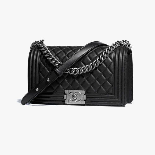 CHANEL CAVIAR DIAMOND QUILTED MEDIUM BOY BAG