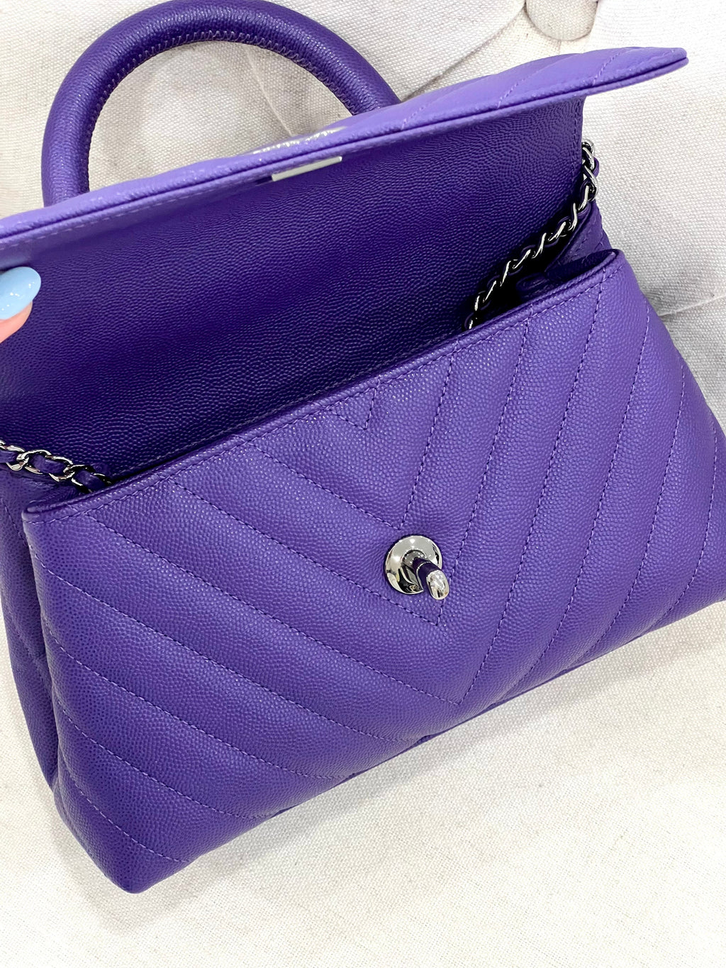 CHANEL MINI COCO HANDLE CHEVRON QUILTED CAVIAR LEATHER BAG