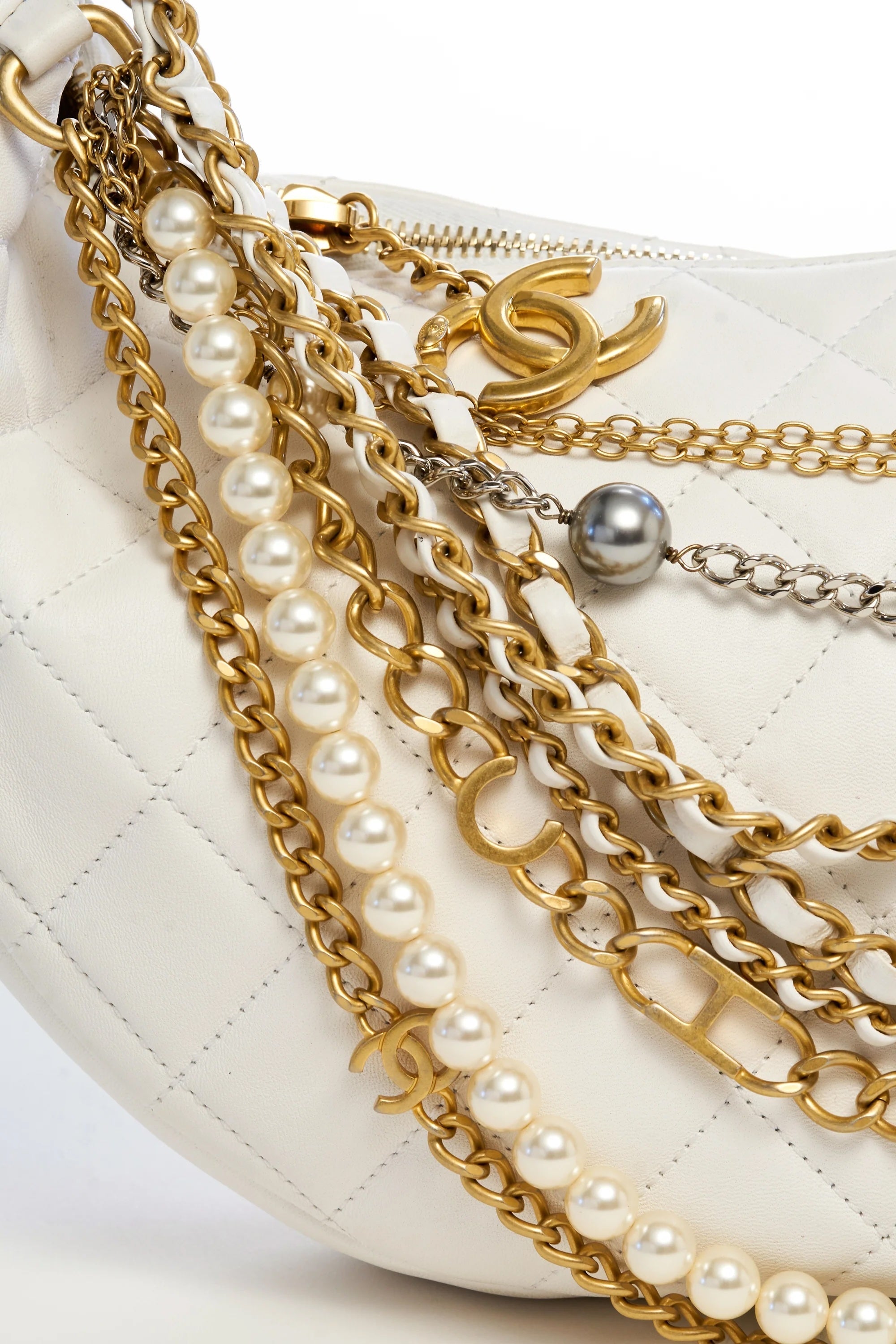 CHANEL PARIS NY ALL ABOUT CHAINS NAPPA LEATHER HOBO BAG