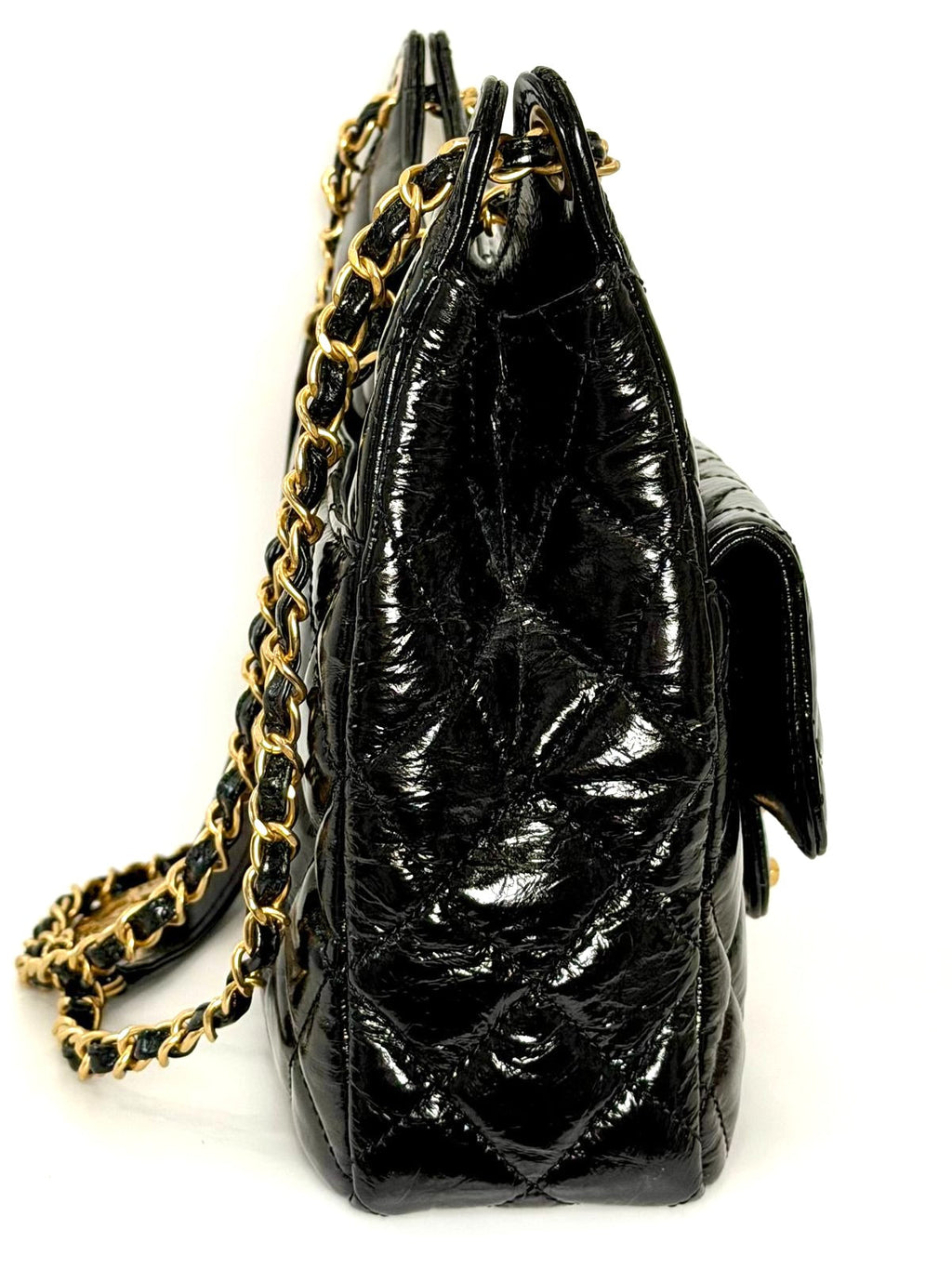 CHANEL CC SHINY CRUMPLED CALFSKIN QUILTED WAVY MEDIUM HOBO BAG