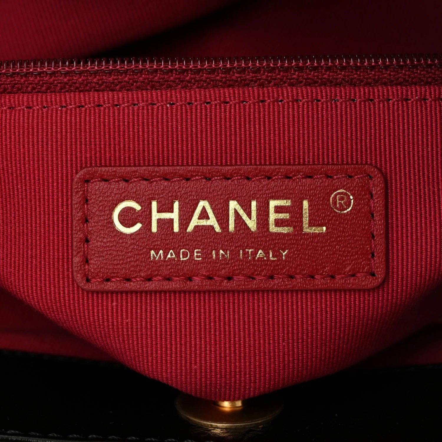 CHANEL CC SHINY CRUMPLED CALFSKIN QUILTED WAVY MEDIUM HOBO BAG