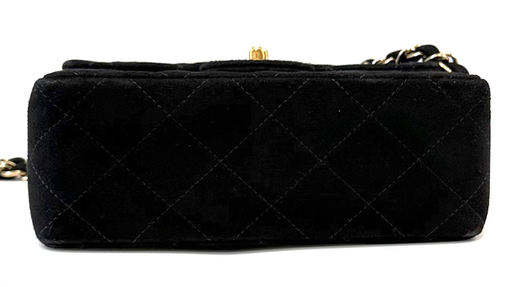 CHANEL QUILTED SUEDE SQUARE CLASSIC VINTAGE SINGLE FLAP BAG