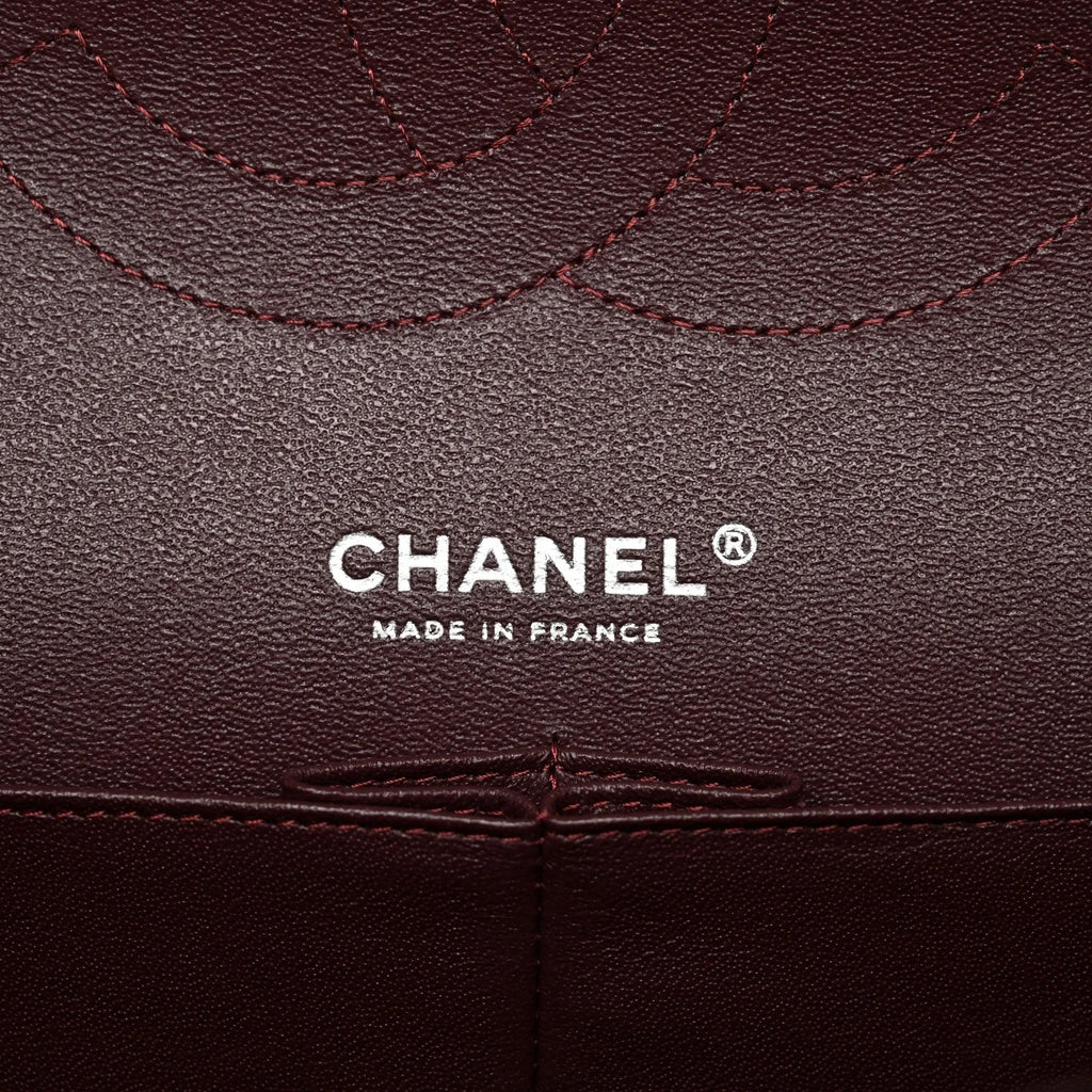 CHANEL CLASSIC  CAVIAR QUILTED DOUBLE FLAP MEDIUM BAG