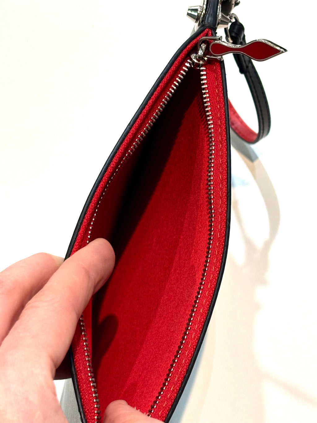 LOUBOUTIN CALFSKIN LEATHER CABATA POCHETTE WRISTLET