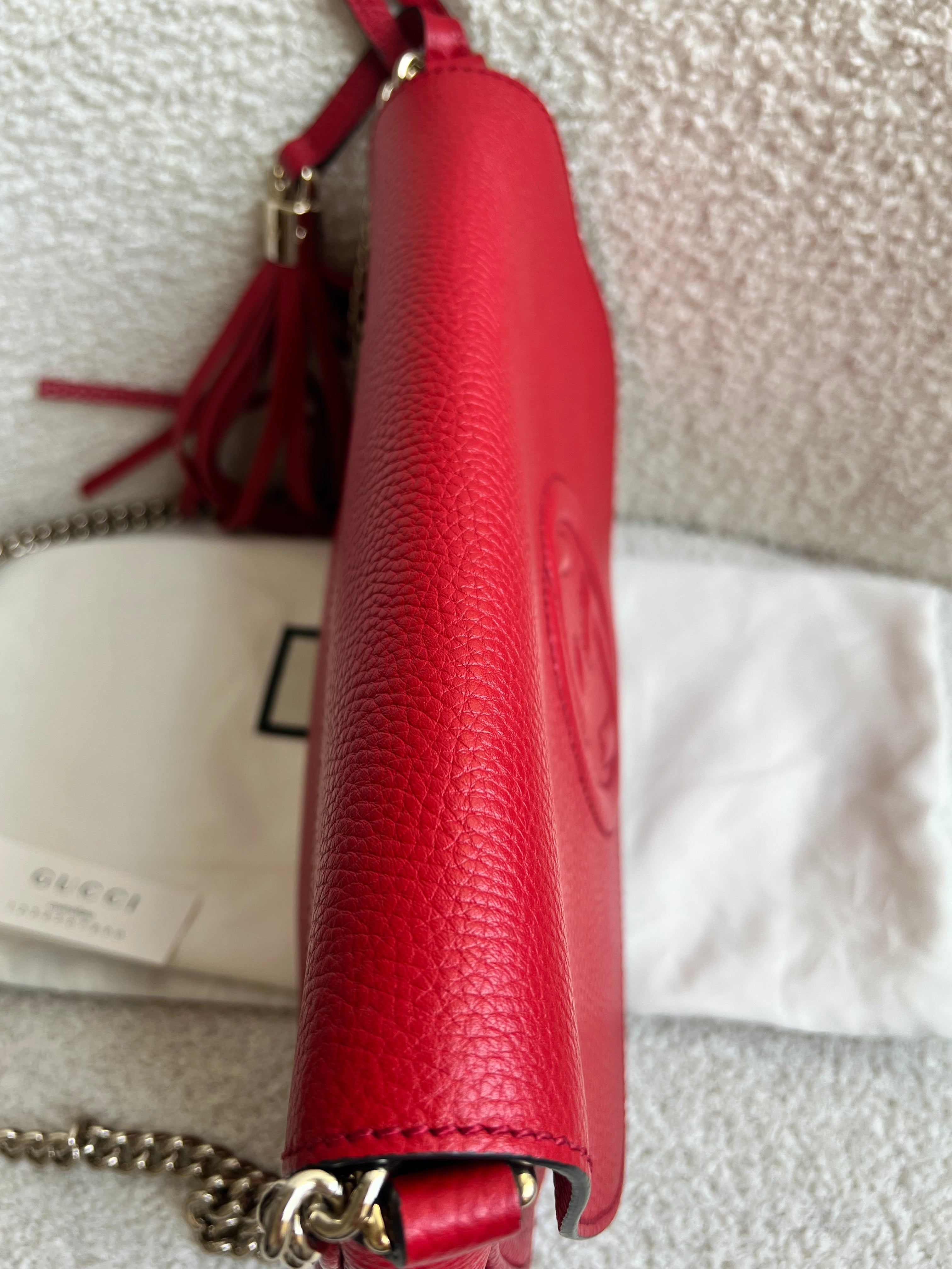 Gucci Red Soho Chain Crossbody Flap Bag