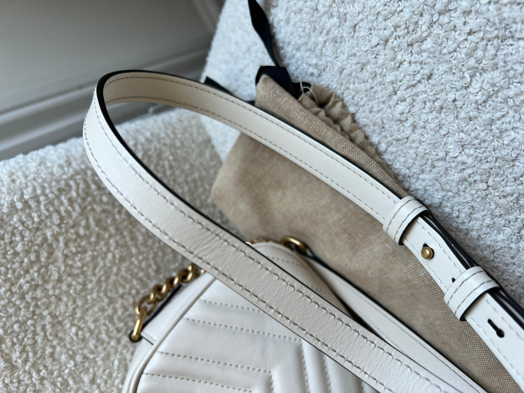 Gucci GG White Marmont Small Shoulder Bag (RRP £1440)